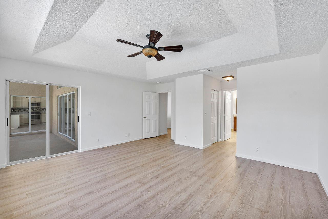 4721 NW 75th Street