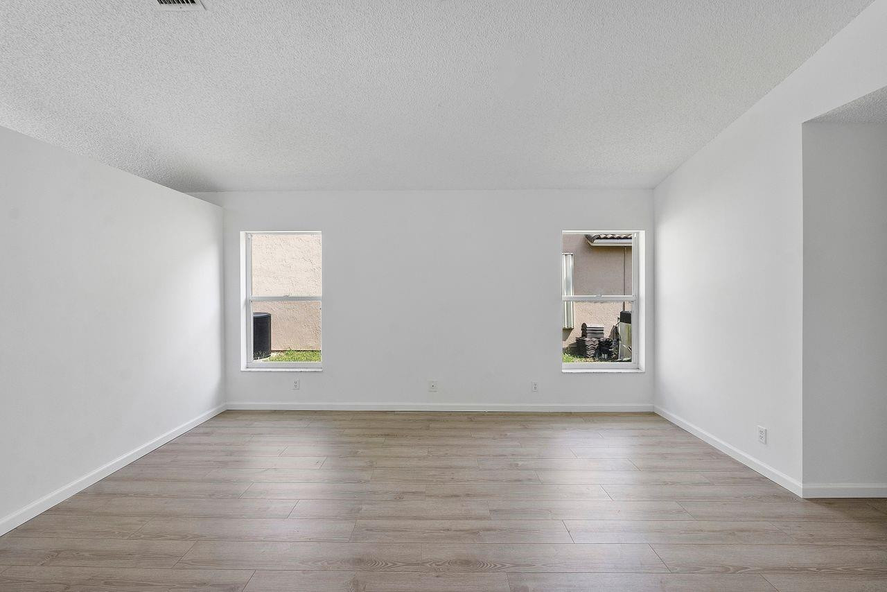 4721 NW 75th Street