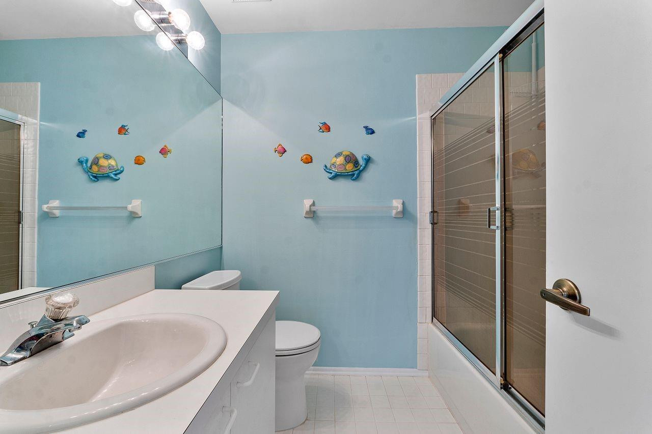 3923 Jasmine Lane