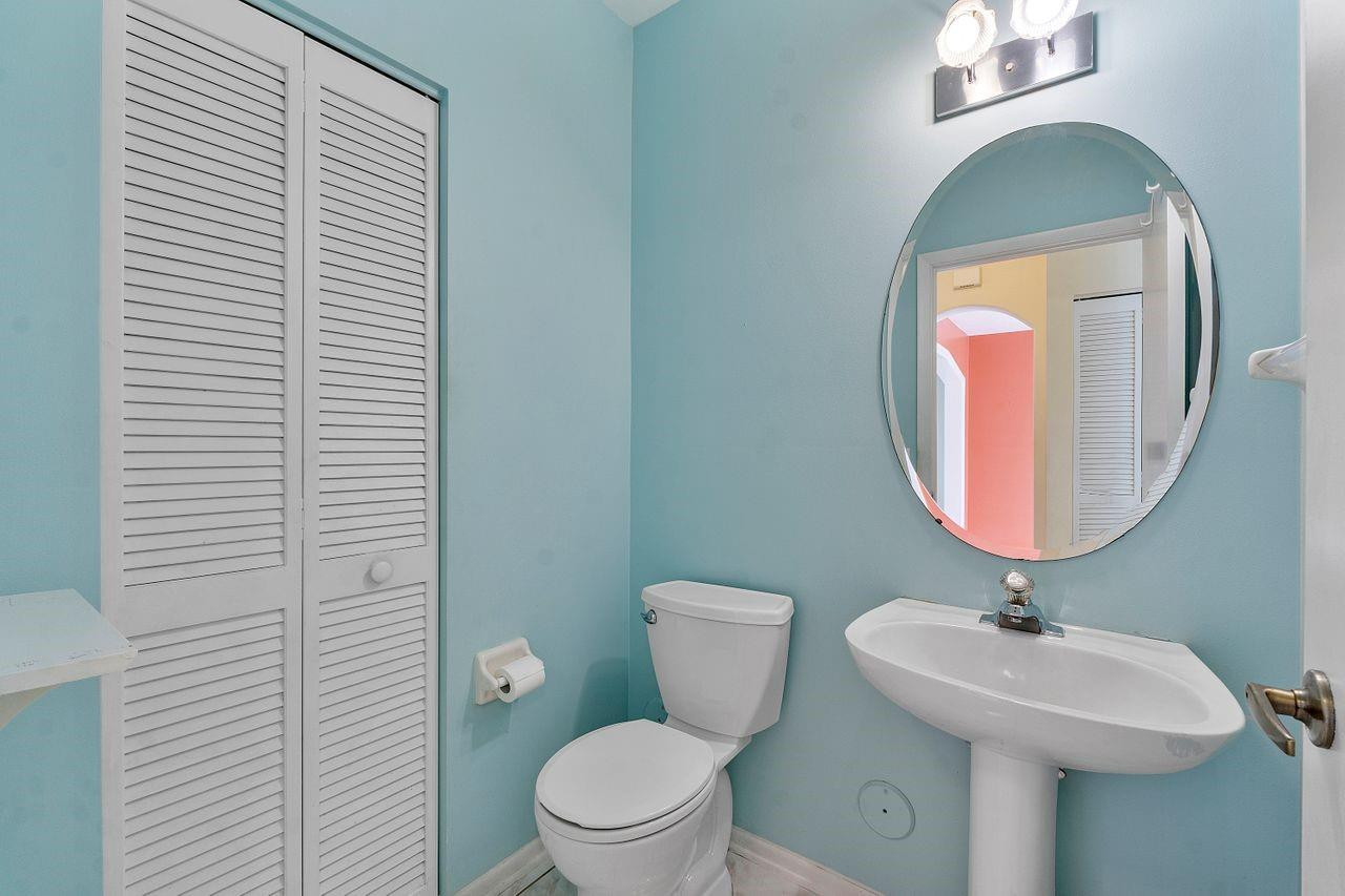 3923 Jasmine Lane