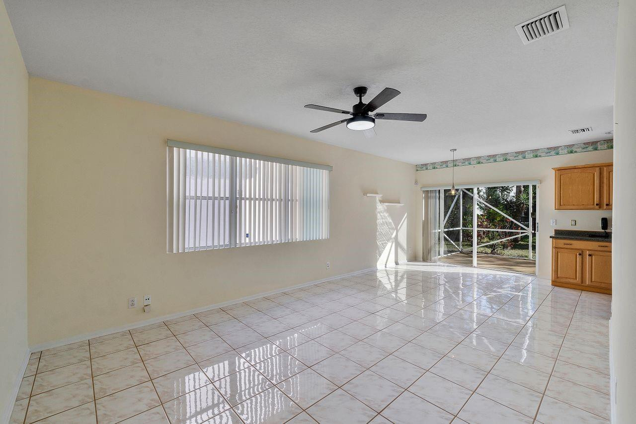3923 Jasmine Lane