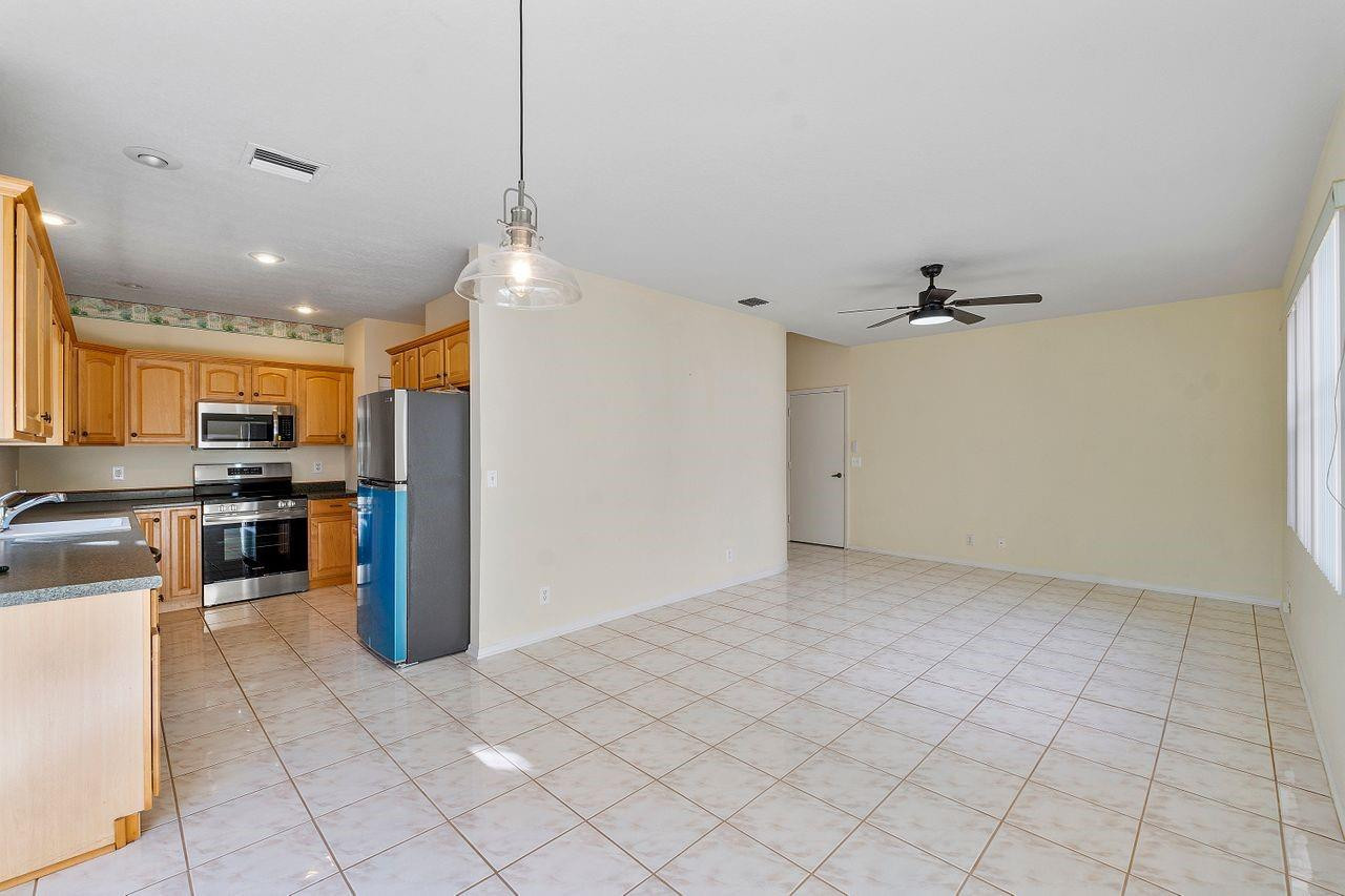 3923 Jasmine Lane