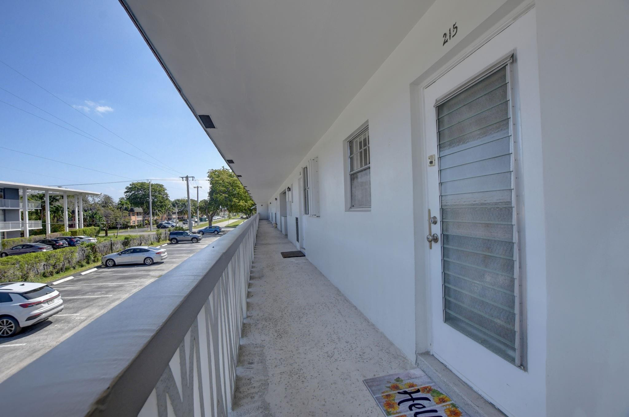 899 SE 2nd Avenue 215