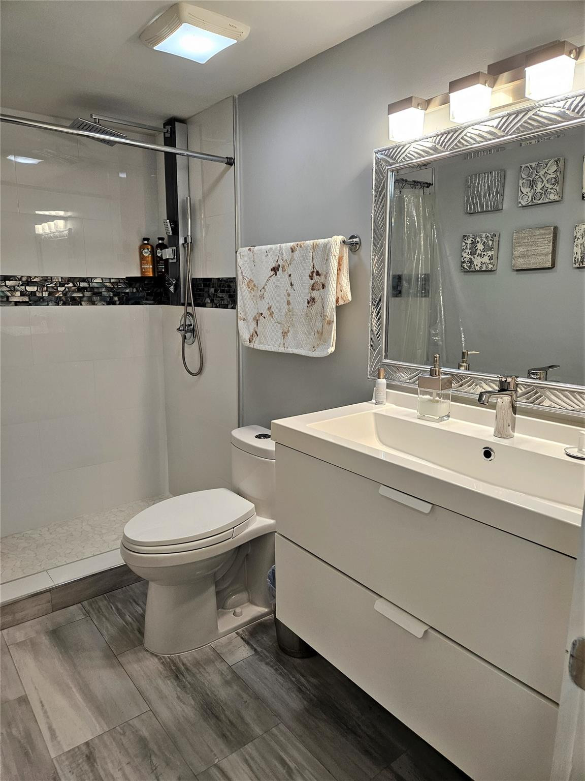 1651 NE 115th Street 2C