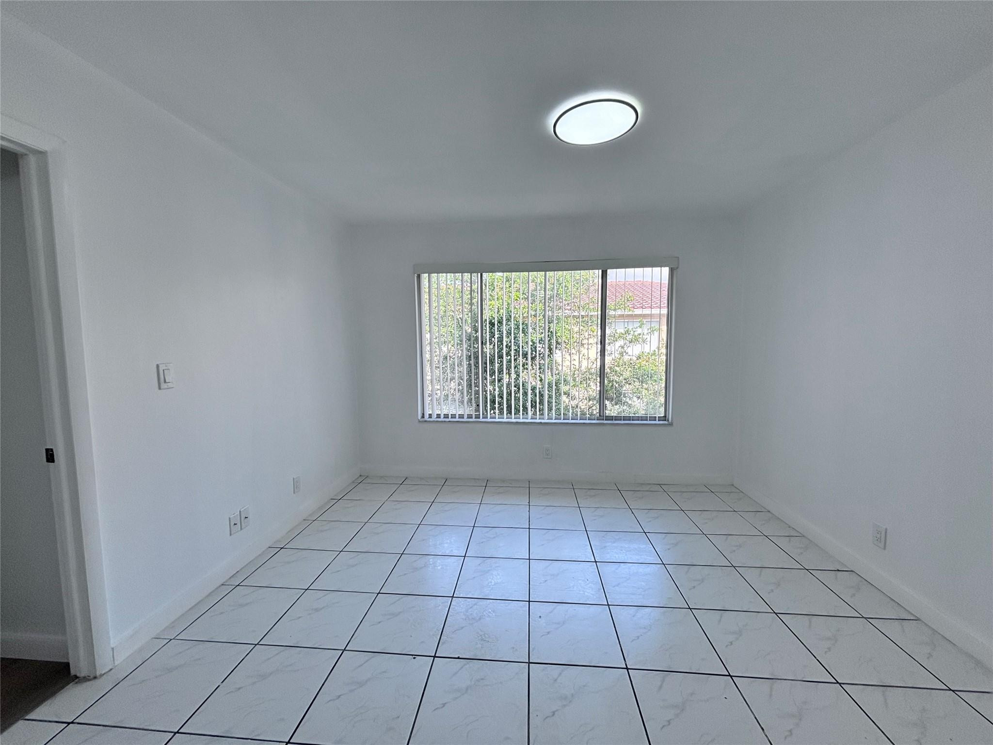 3237 NW 103rd Terrace 303-C