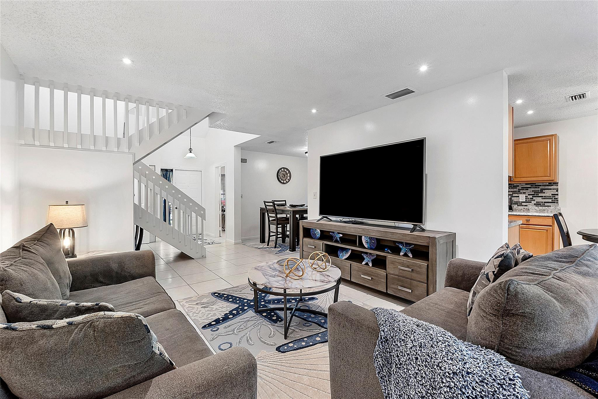 4622 NW 30th Street 4622