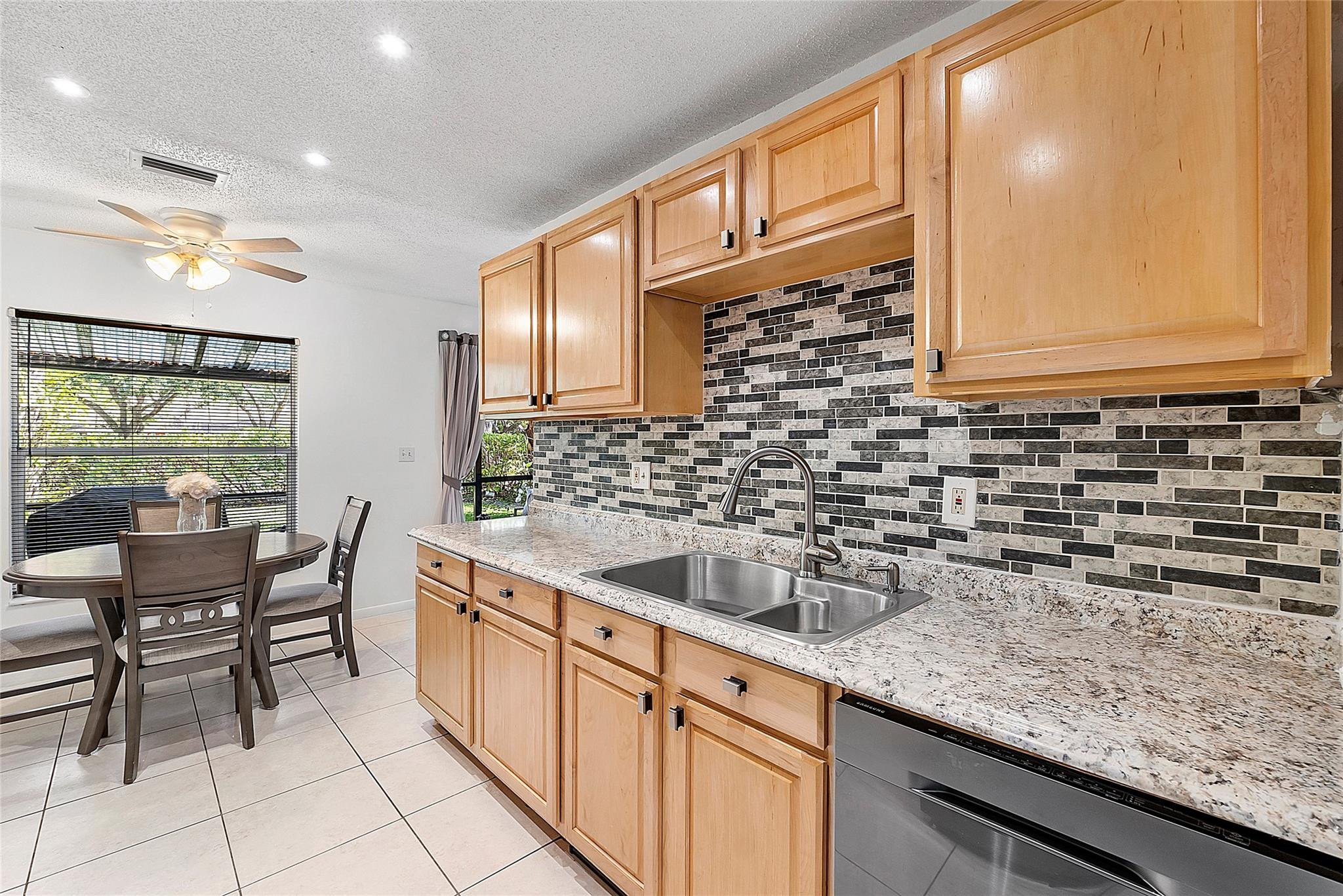 4622 NW 30th Street 4622