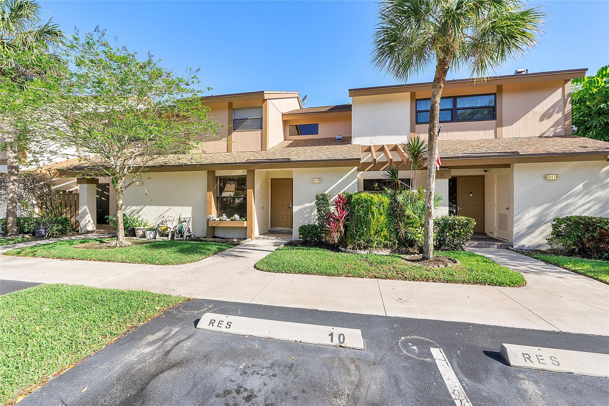 4622 NW 30th Street 4622