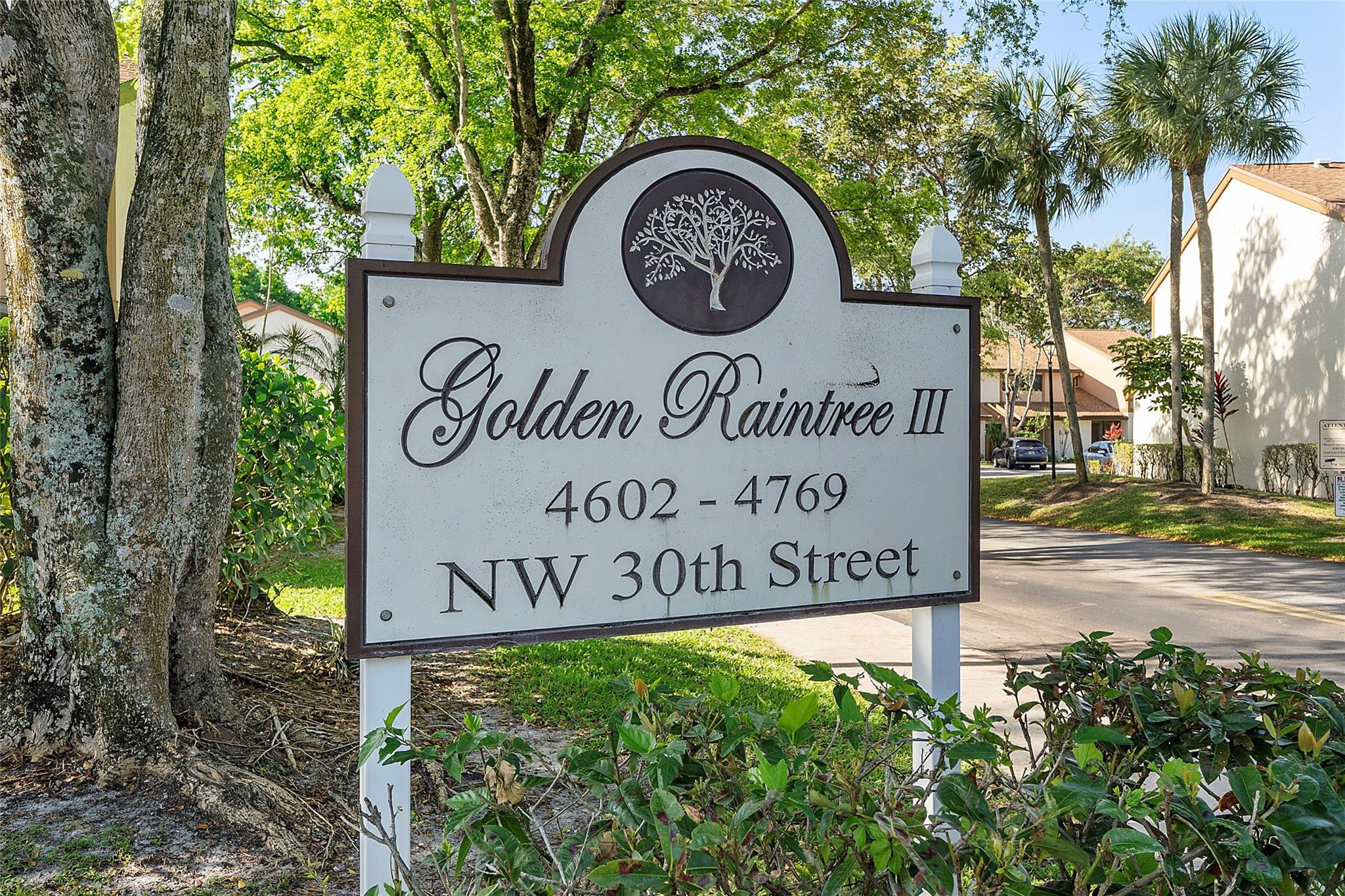 4622 NW 30th Street 4622