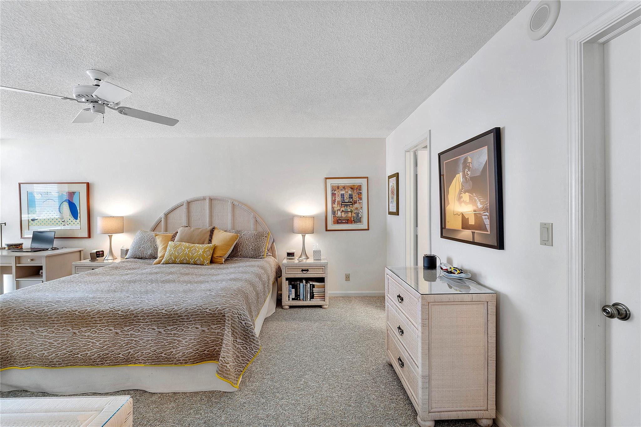 1370 S Ocean Boulevard 1006