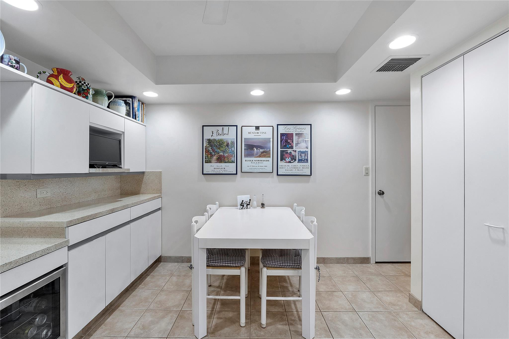 1370 S Ocean Boulevard 1006