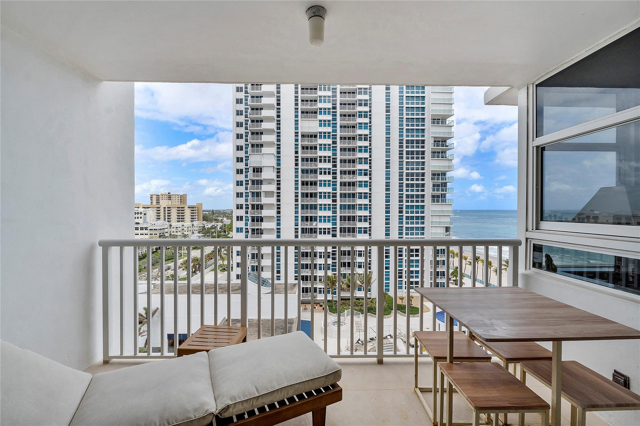 1370 S Ocean Boulevard 1006