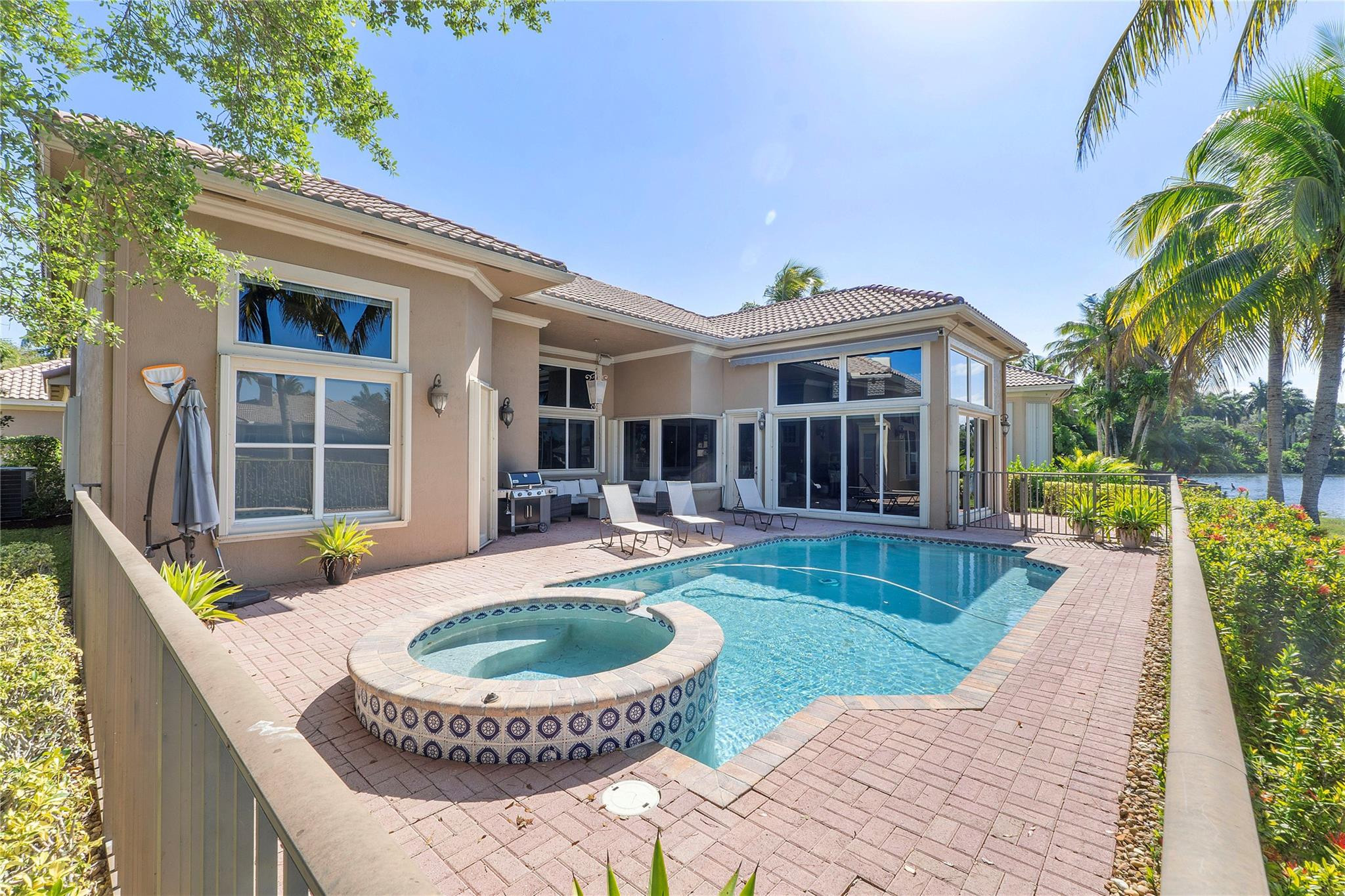 6213 NW 120th Drive