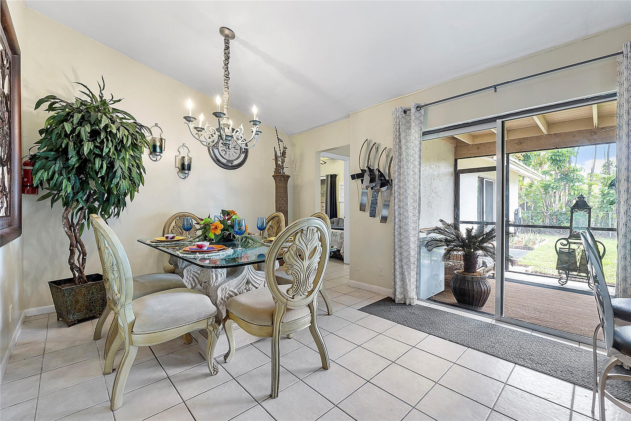 2475 NW 92nd Avenue