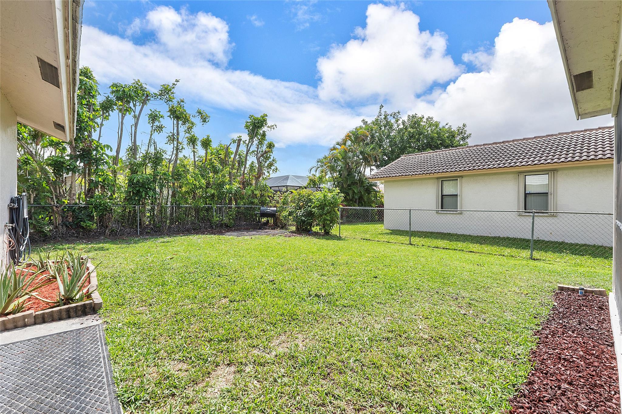 2475 NW 92nd Avenue