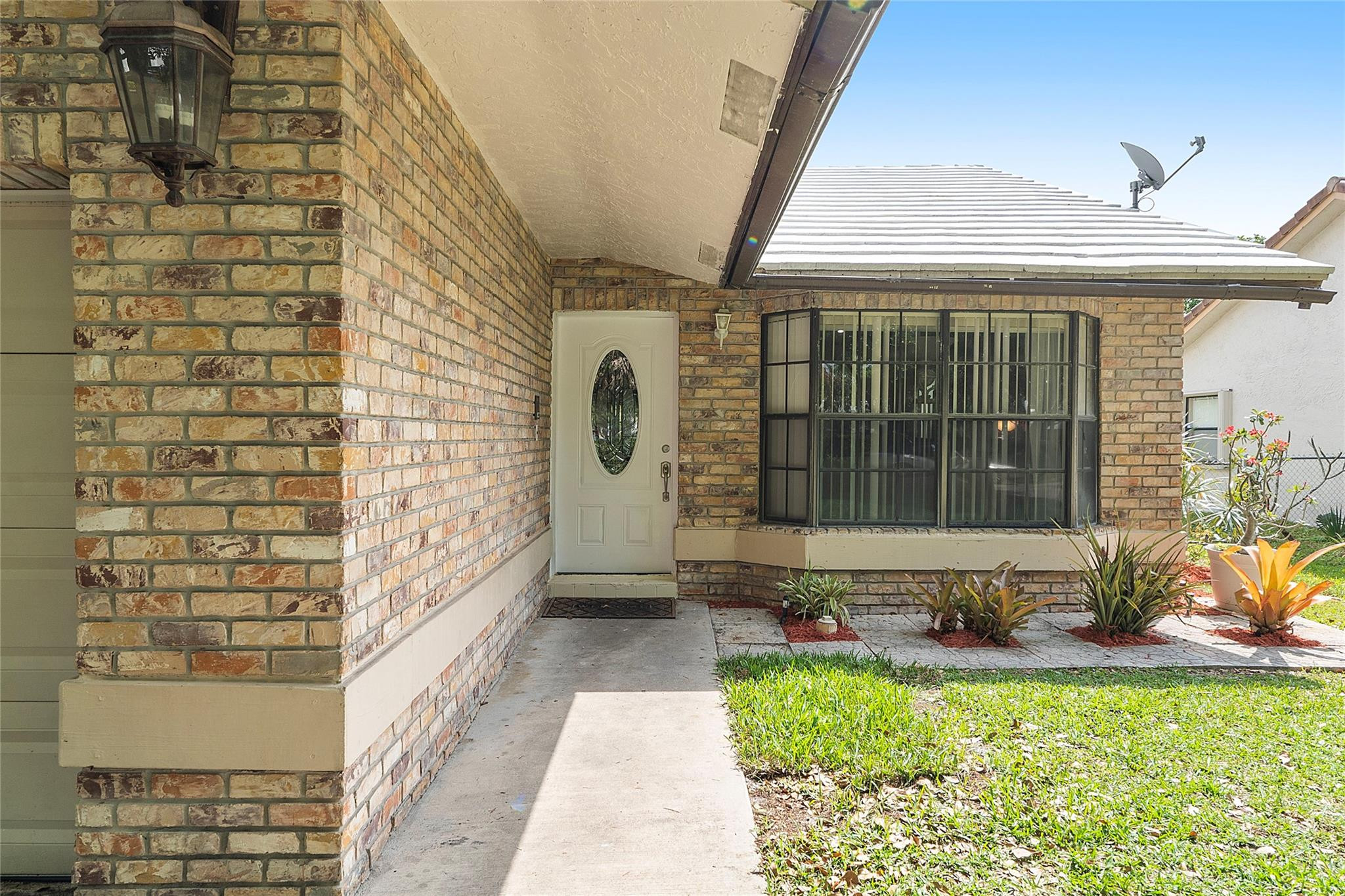 2475 NW 92nd Avenue
