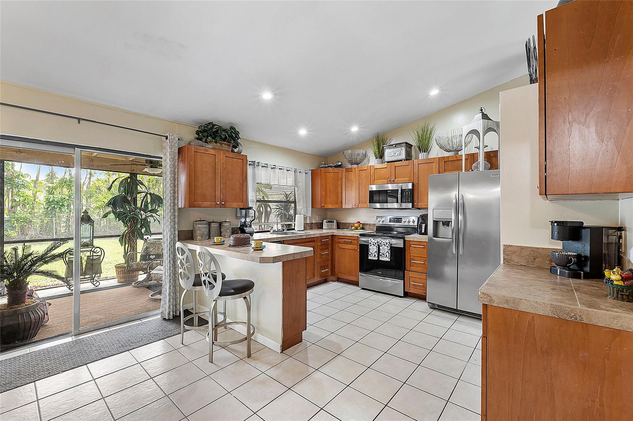 2475 NW 92nd Avenue