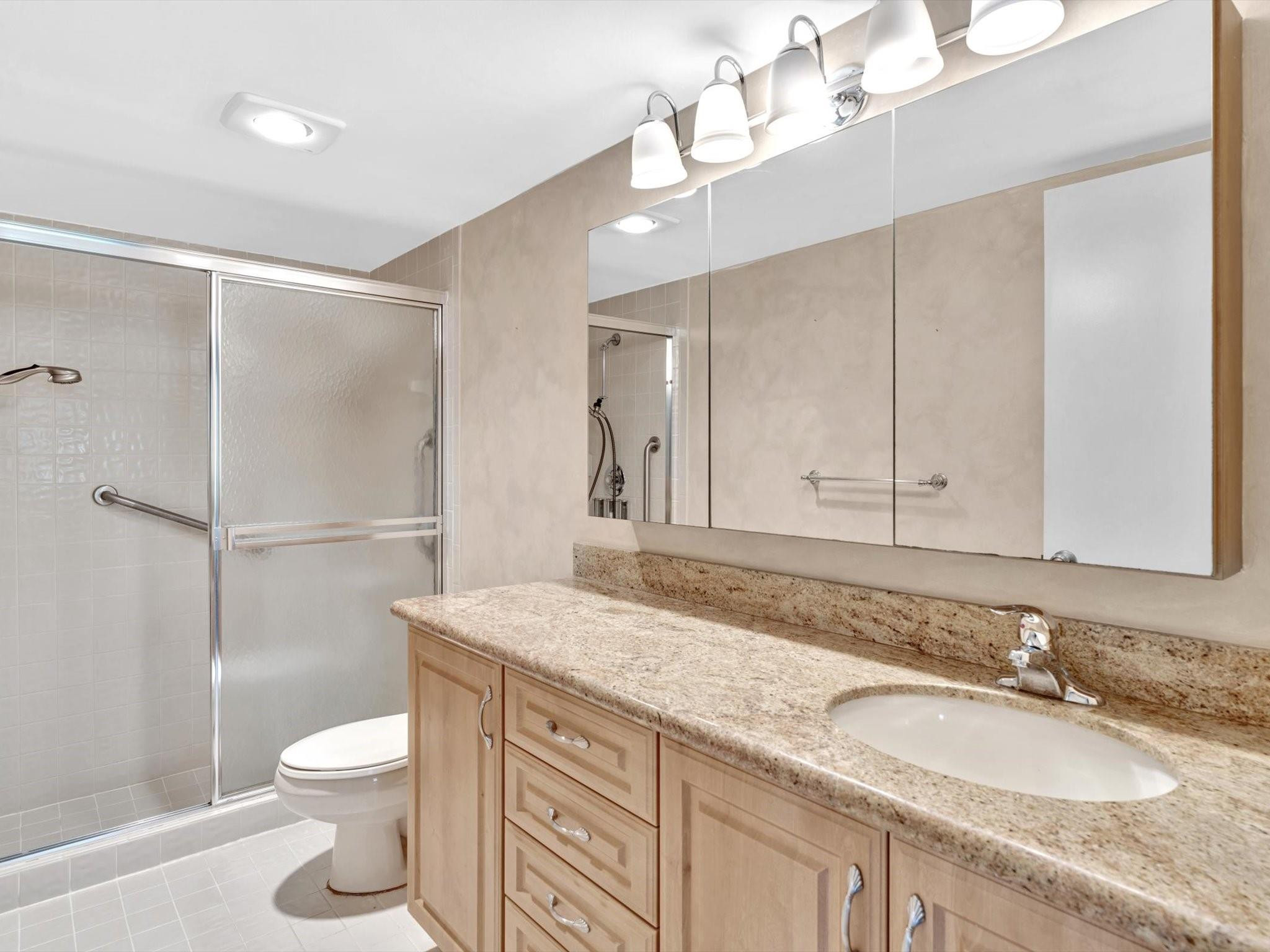 10407 S Circle Lake Drive 102