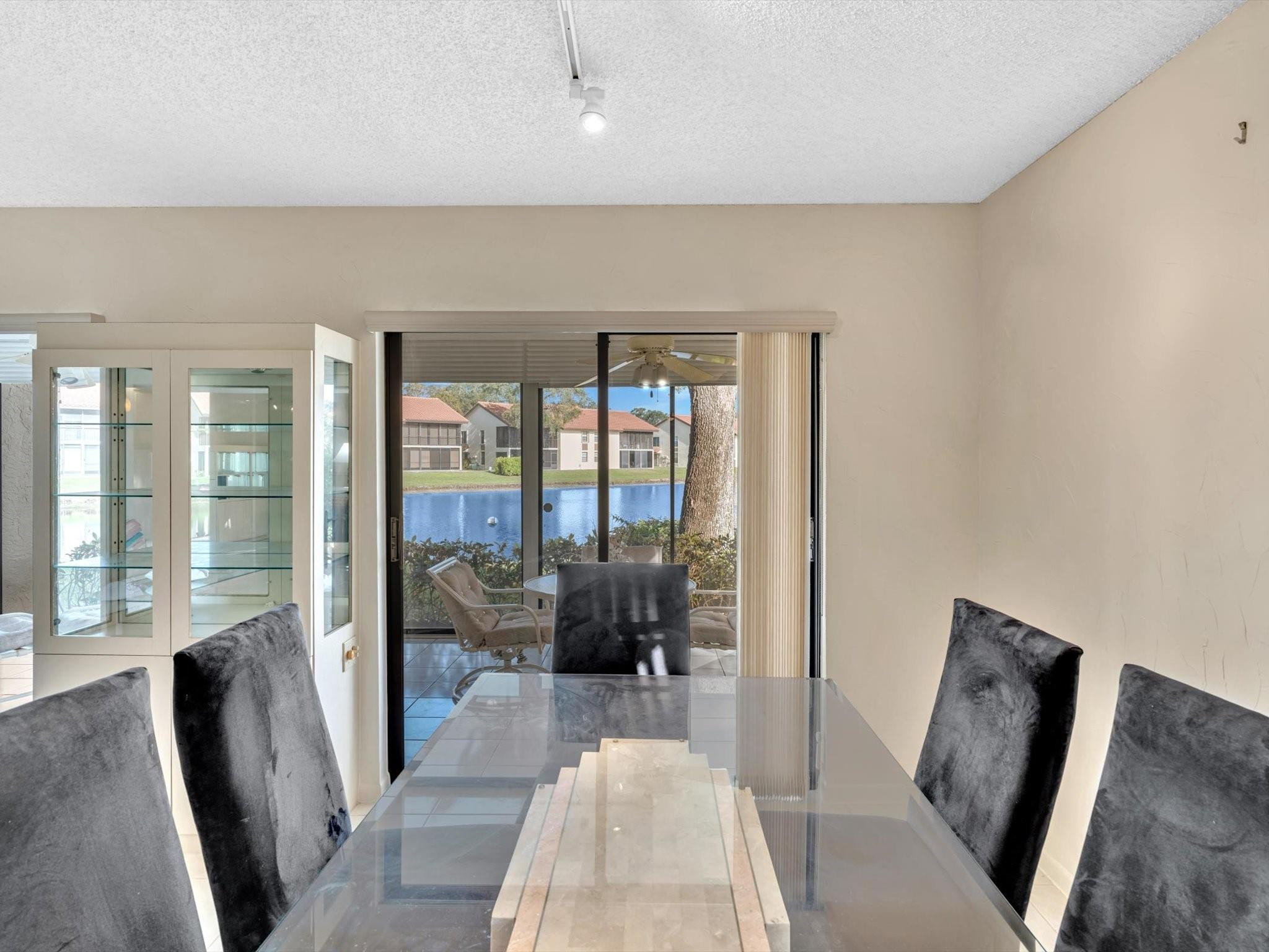 10407 S Circle Lake Drive 102