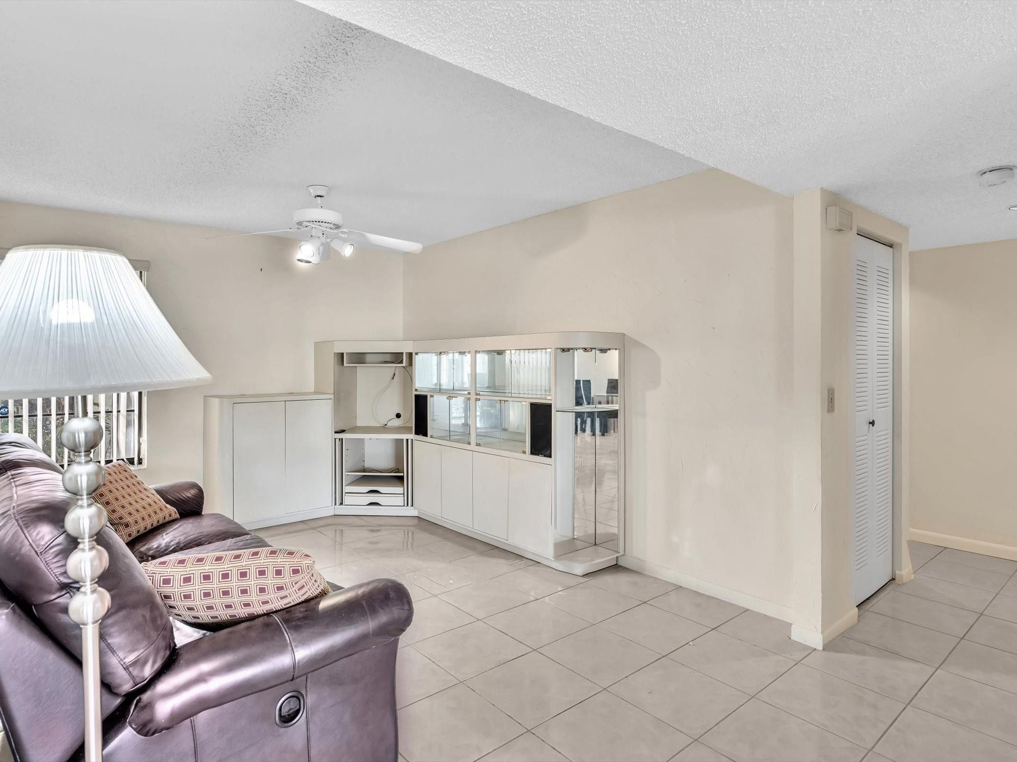 10407 S Circle Lake Drive 102