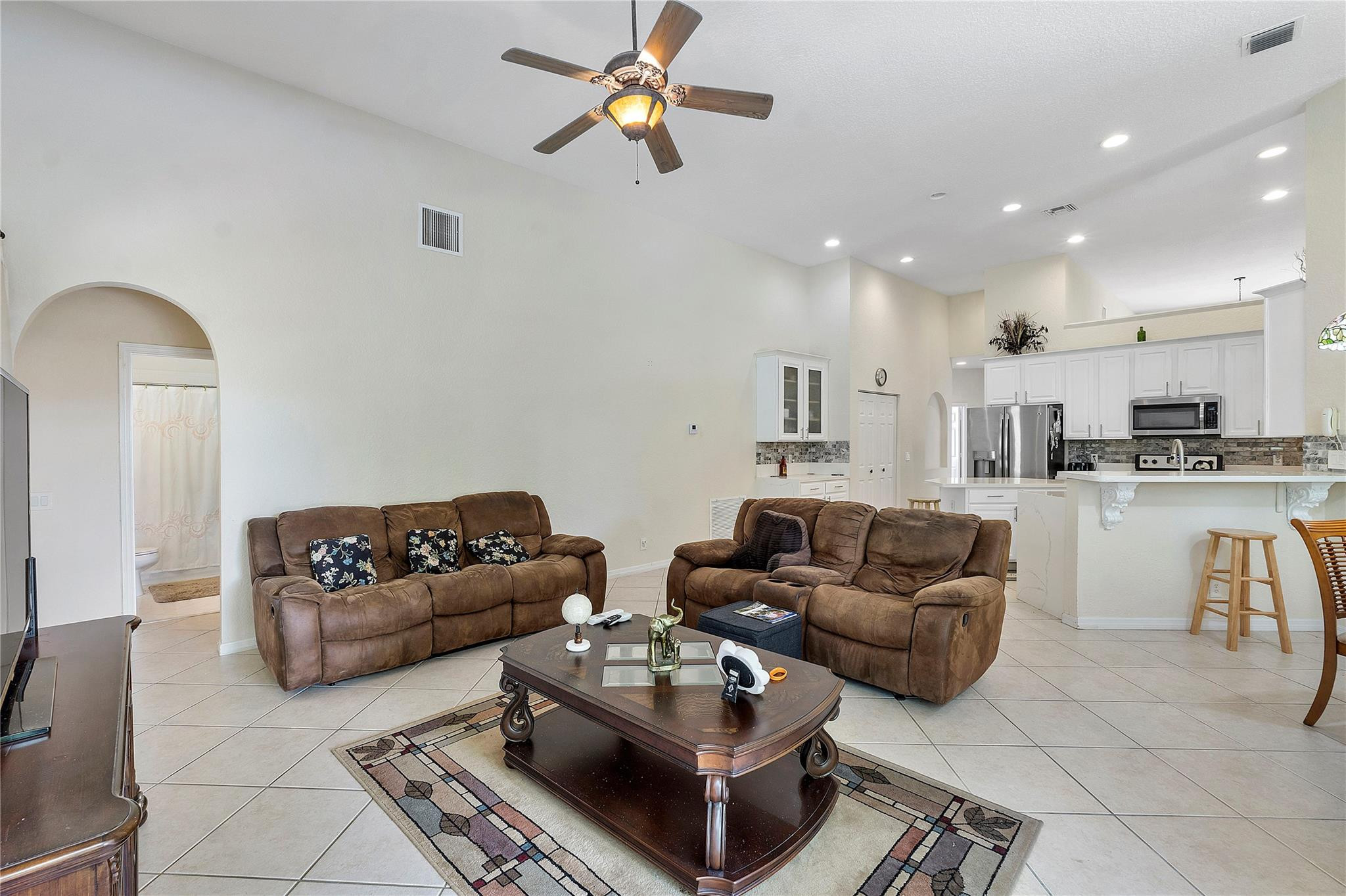 5038 NW 57th Way