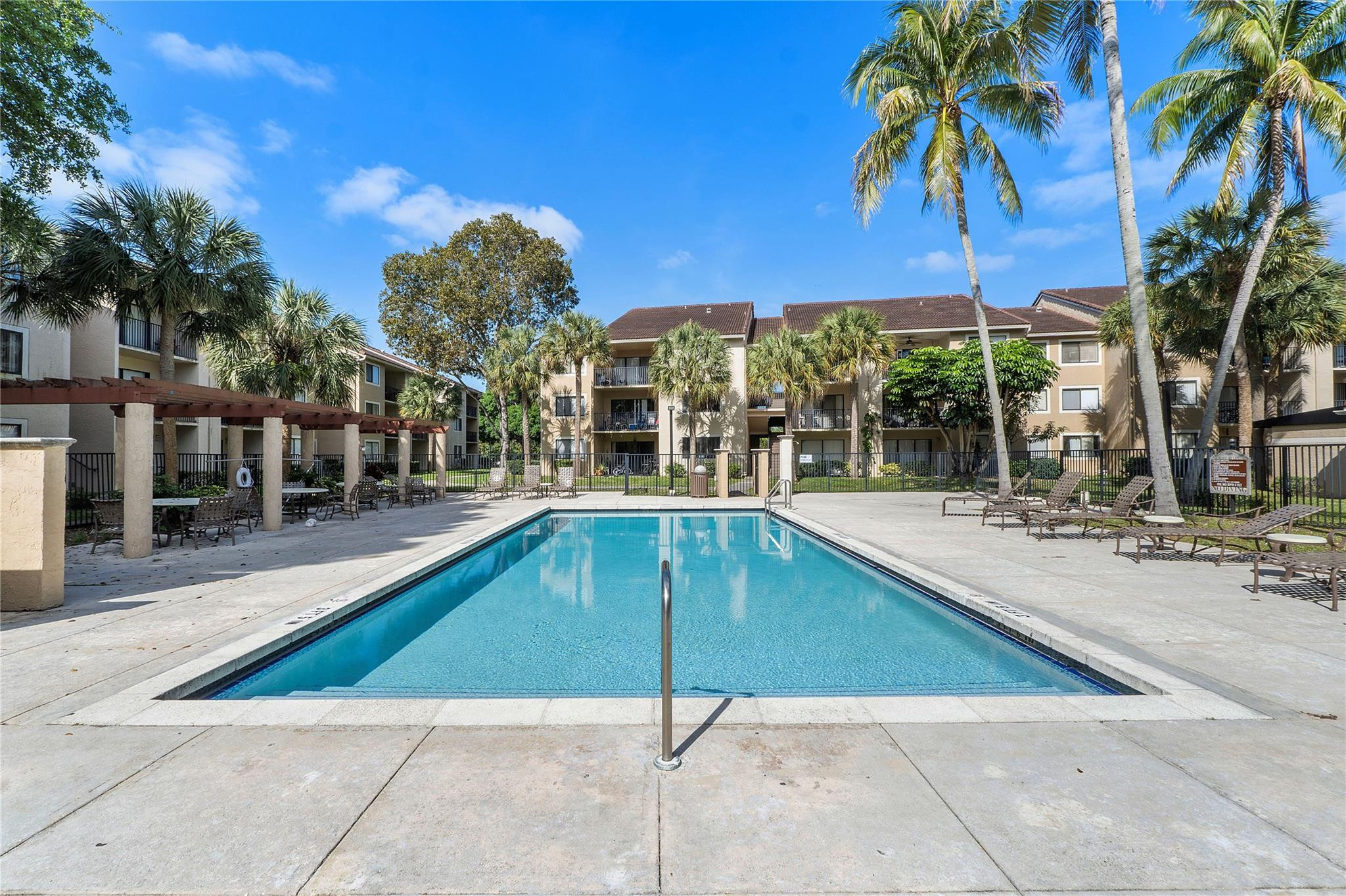 9150 W Atlantic Boulevard 1737