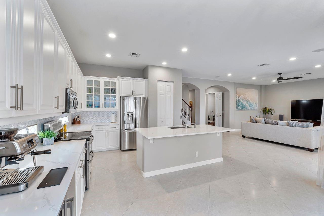 11529 NW 72nd Place