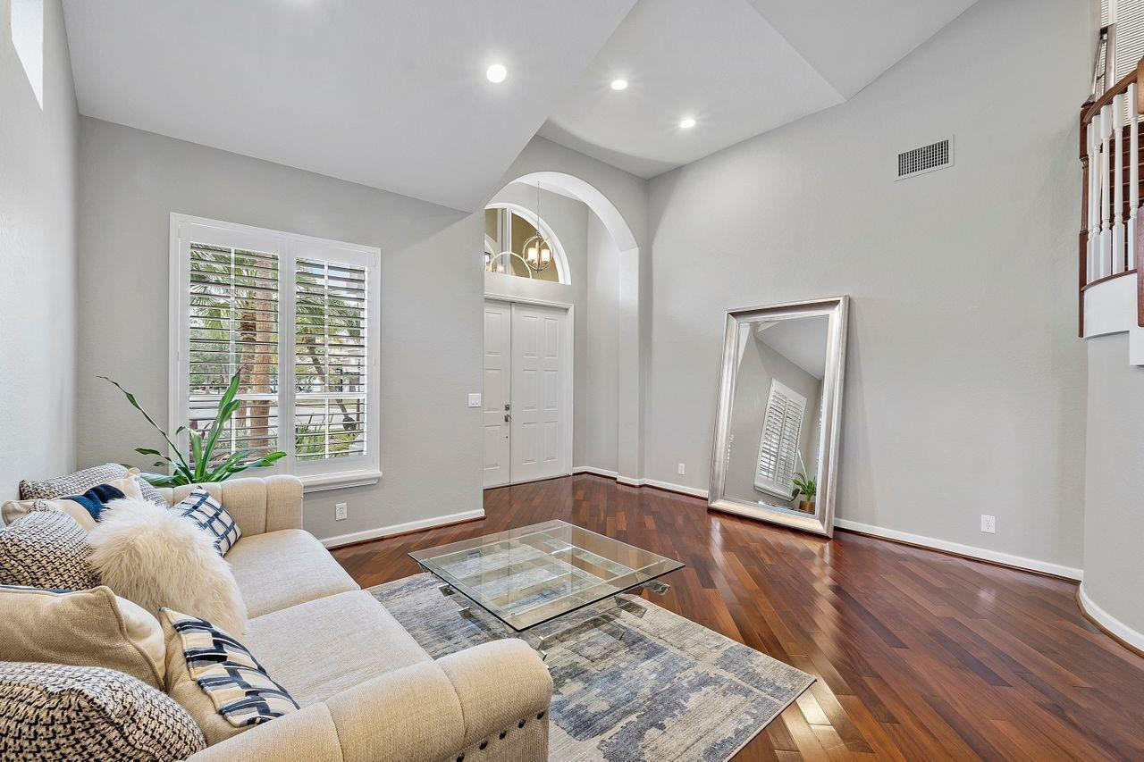 11529 NW 72nd Place