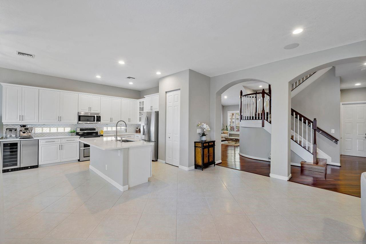 11529 NW 72nd Place