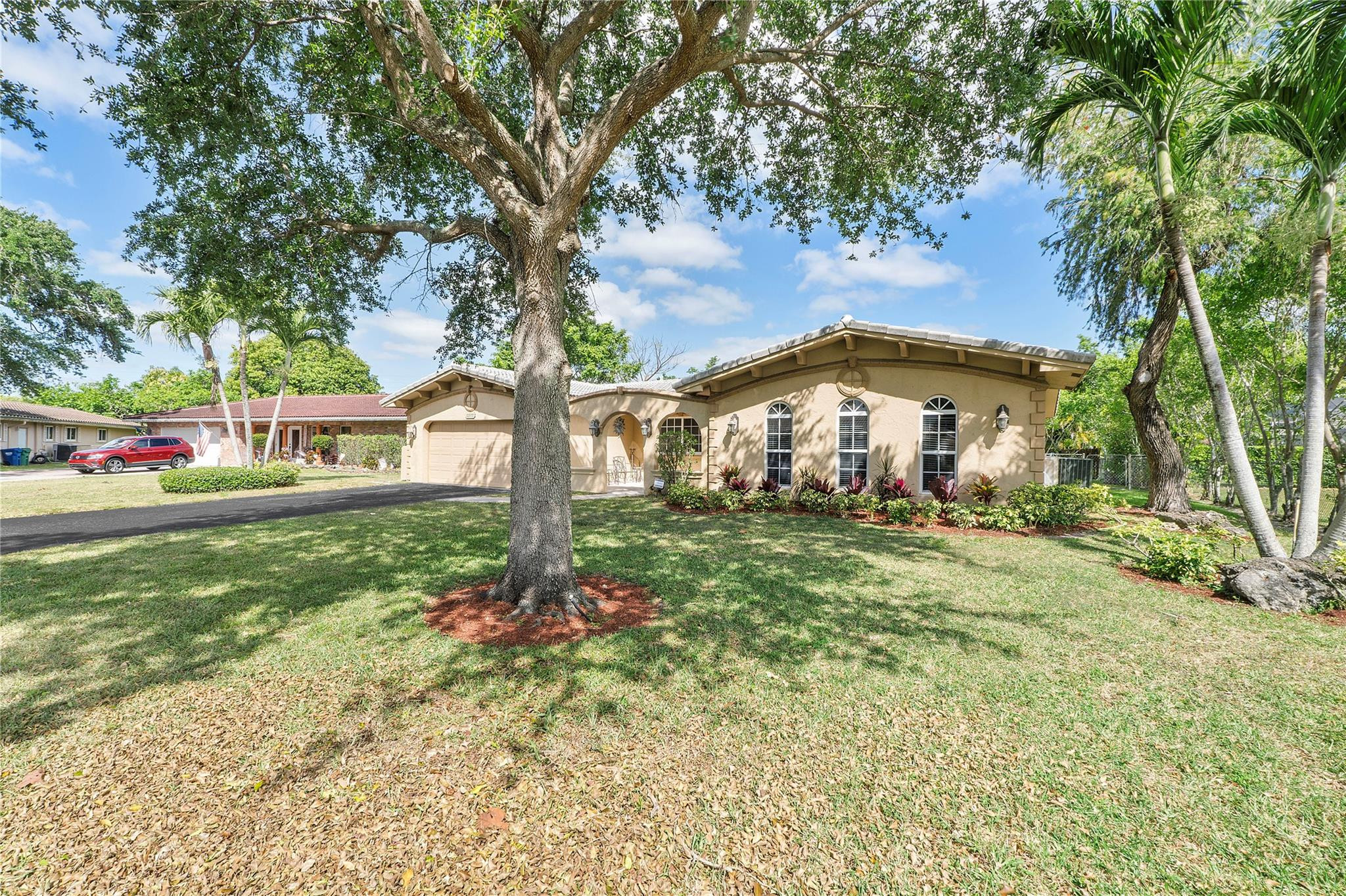 10977 NW 41st Drive