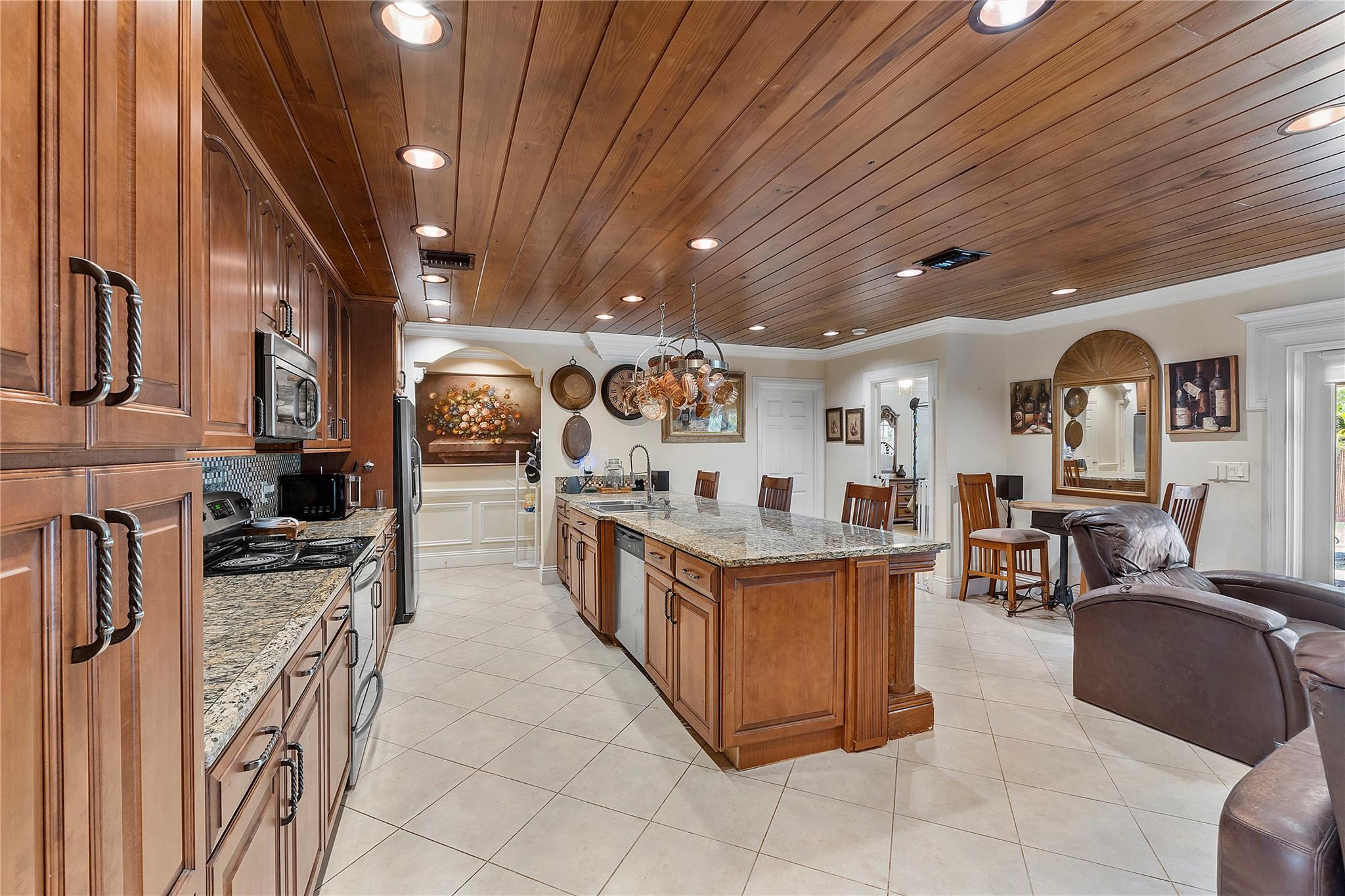 10977 NW 41st Drive