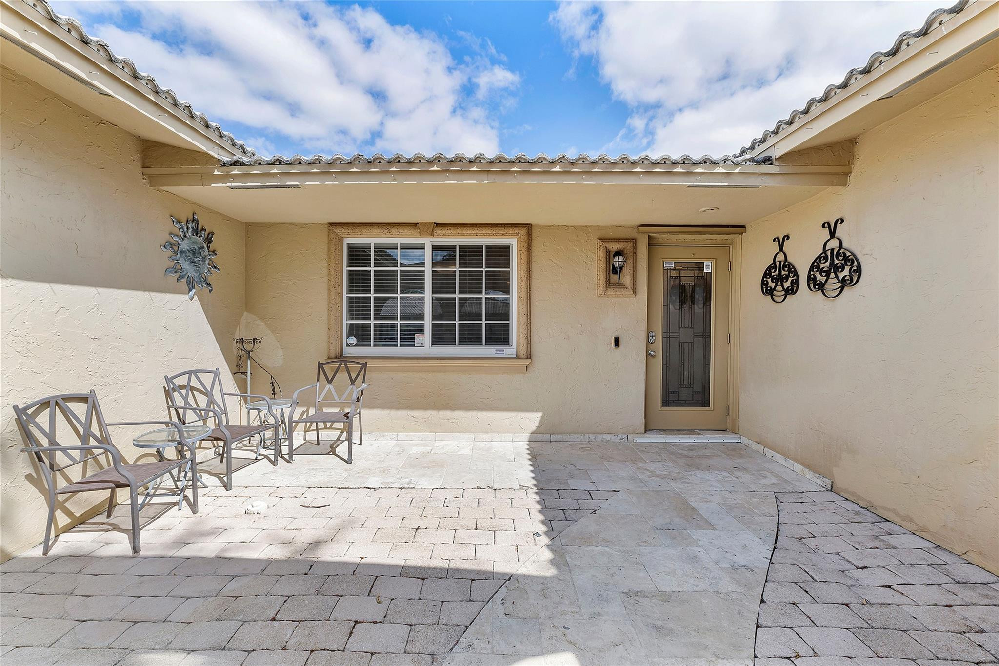 10977 NW 41st Drive