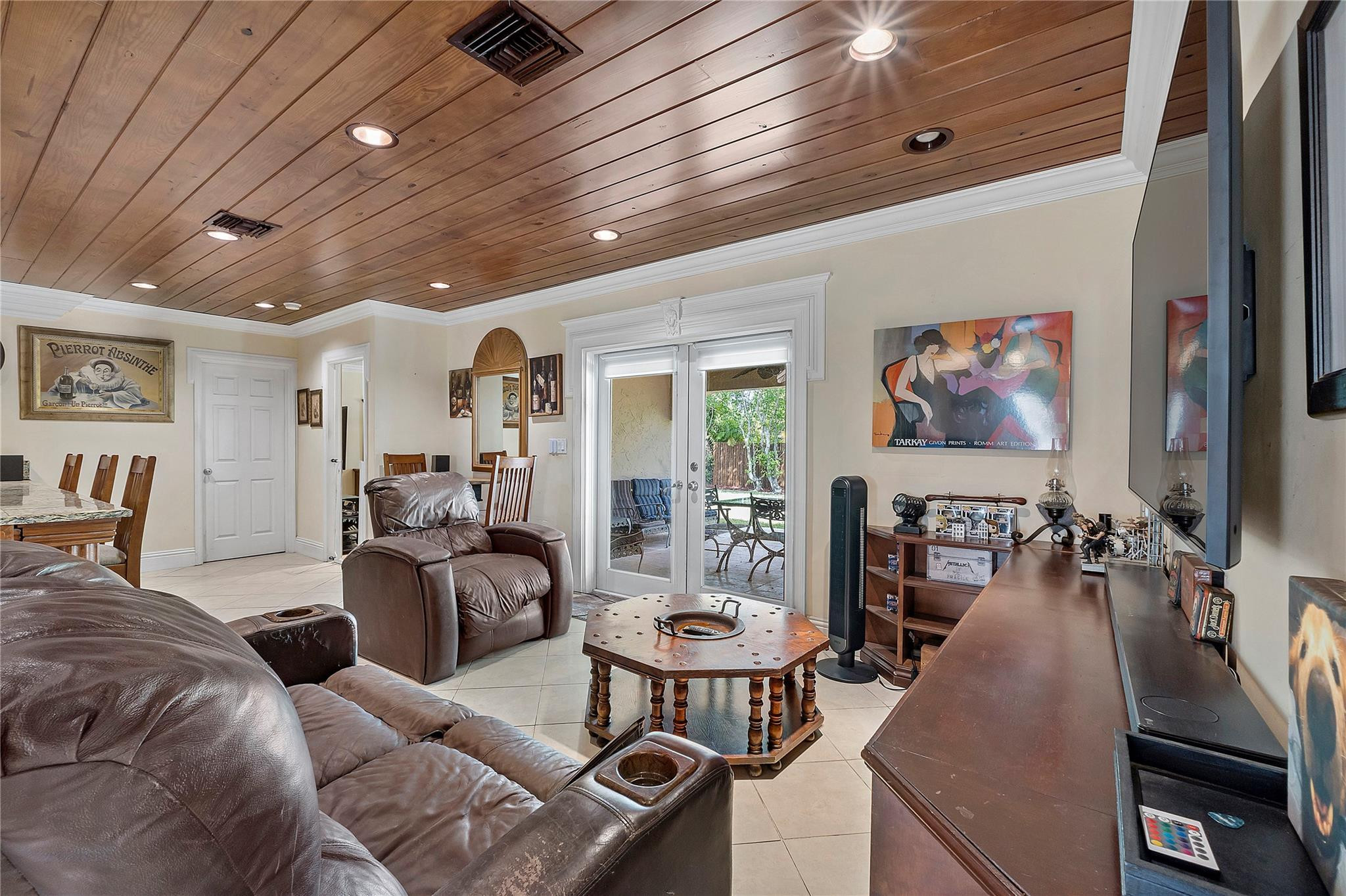 10977 NW 41st Drive
