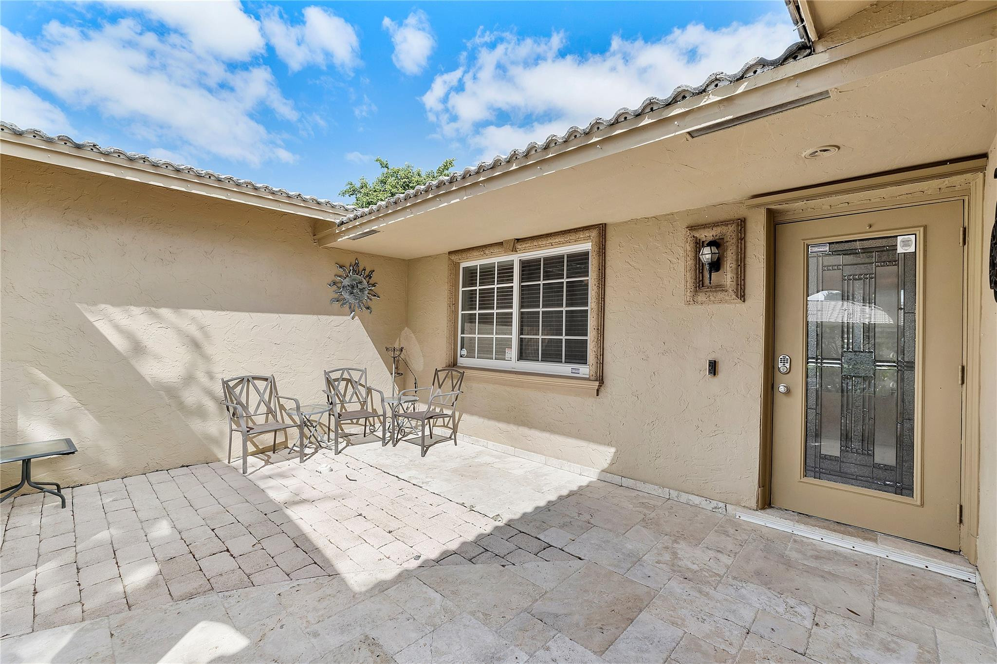 10977 NW 41st Drive