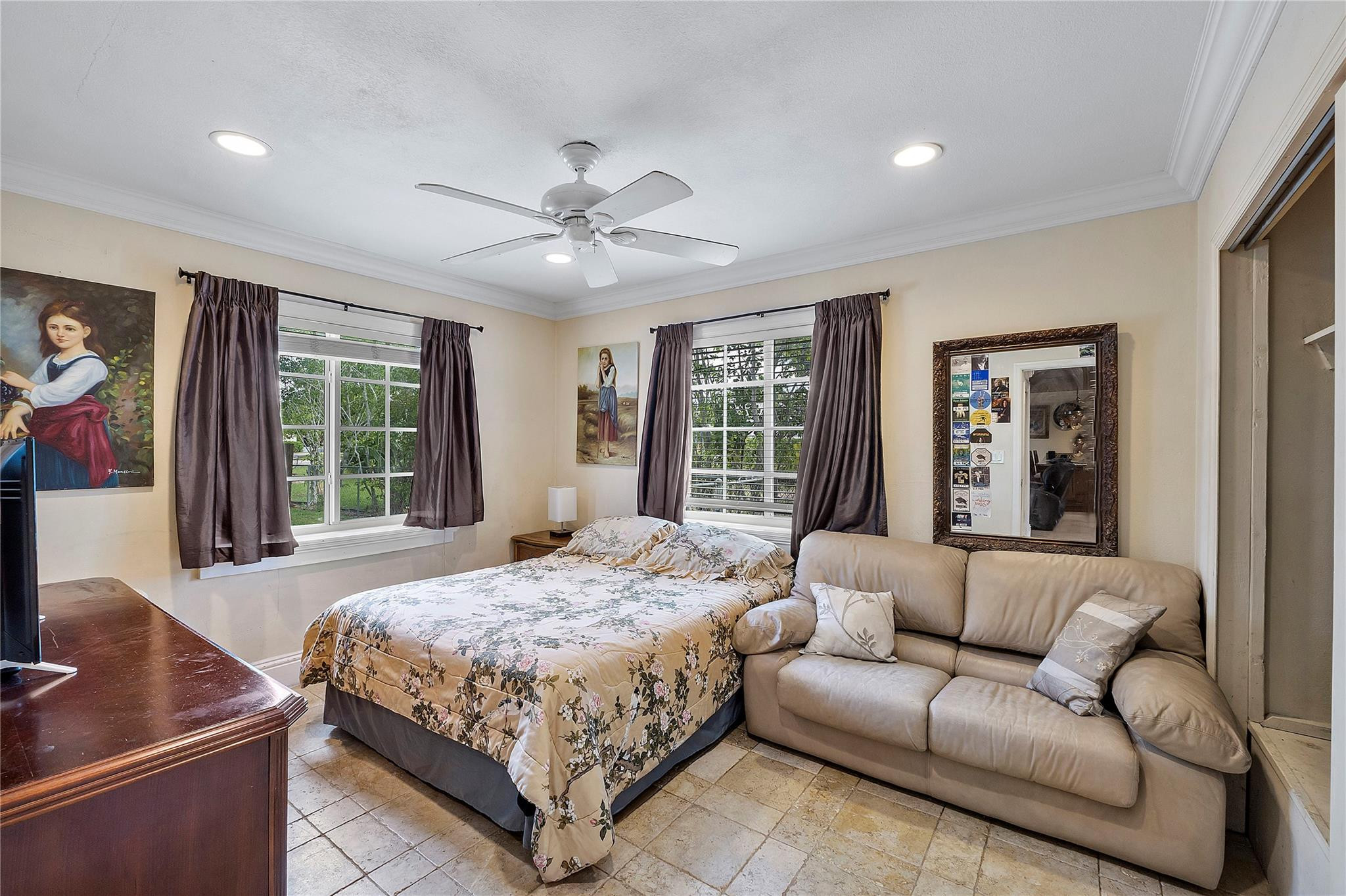 10977 NW 41st Drive