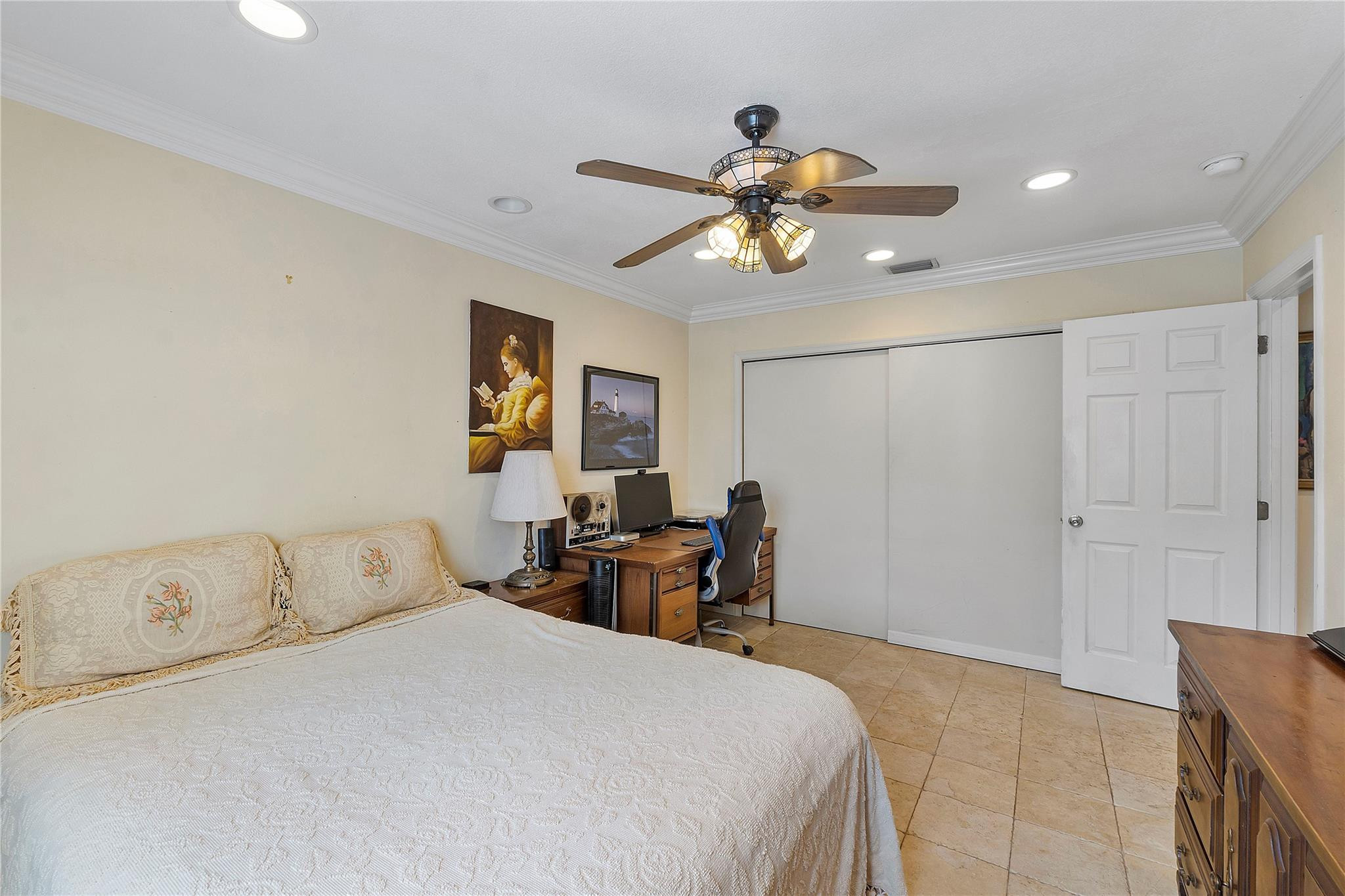 10977 NW 41st Drive