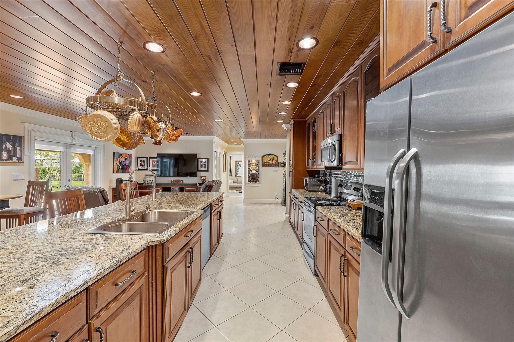 10977 NW 41st Drive