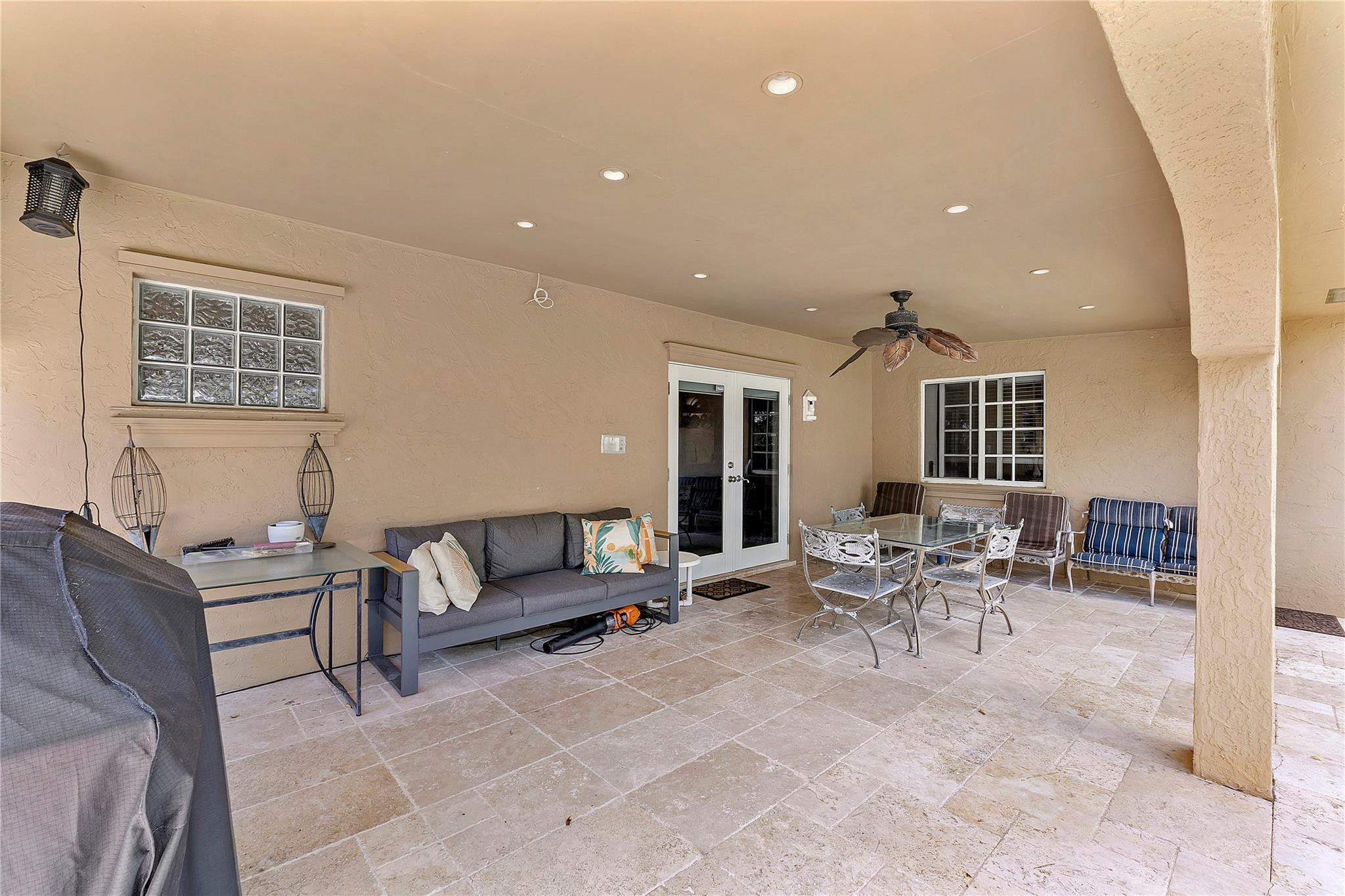 10977 NW 41st Drive
