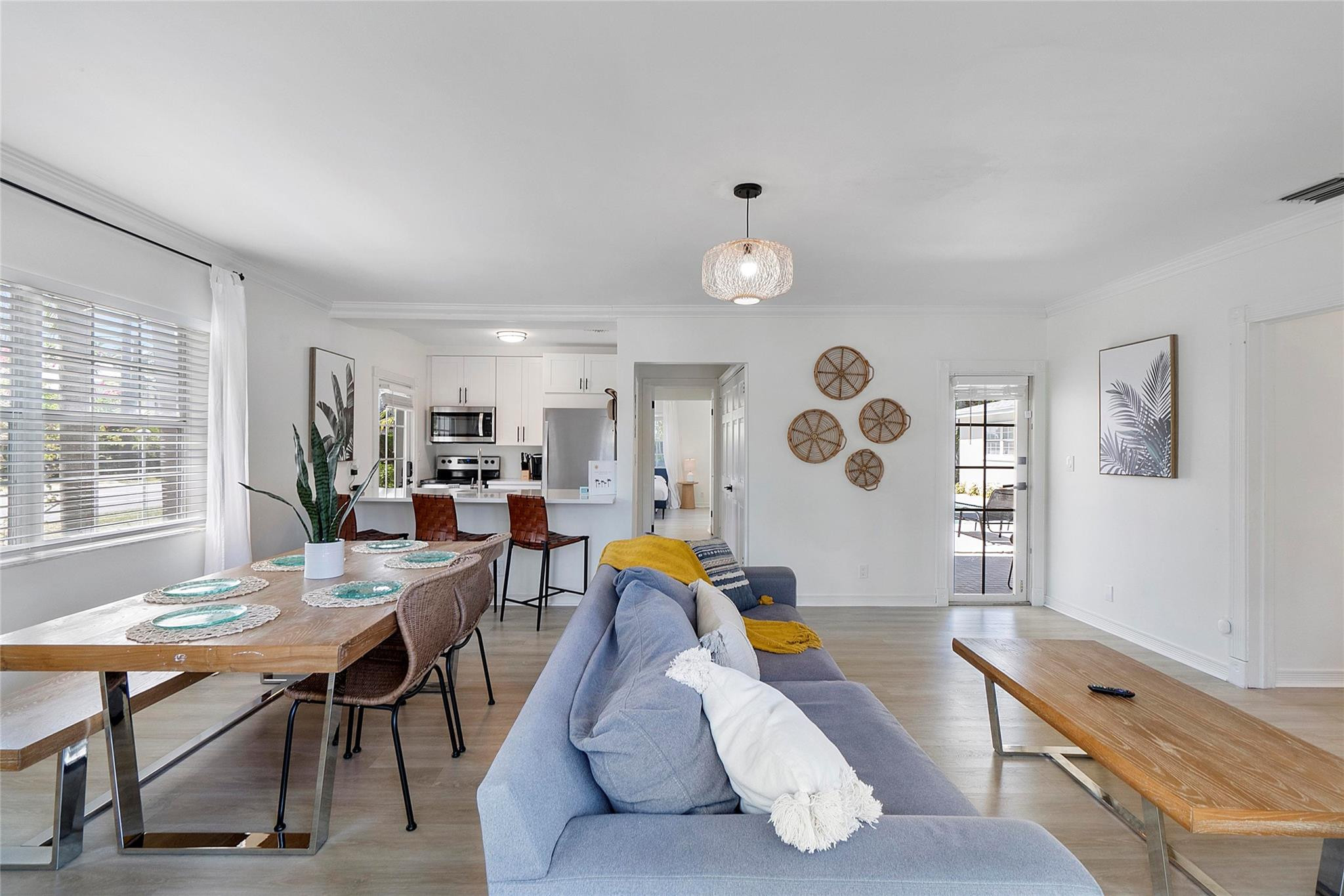 1400 NE 4th Court 3