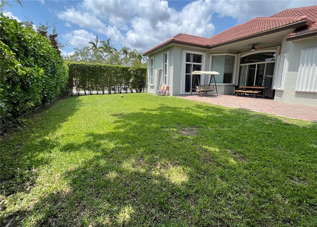 7386 NW 115th Terrace