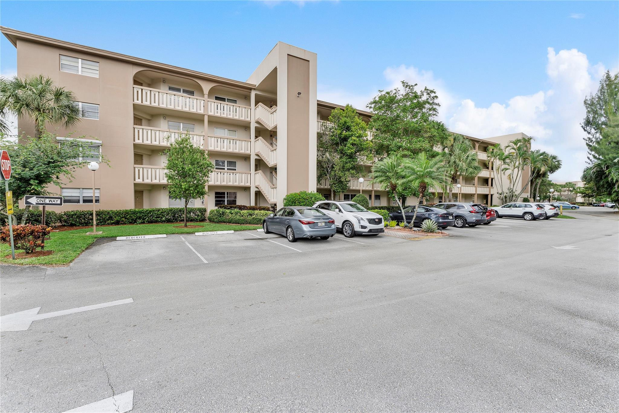 1601 Abaco Drive J3