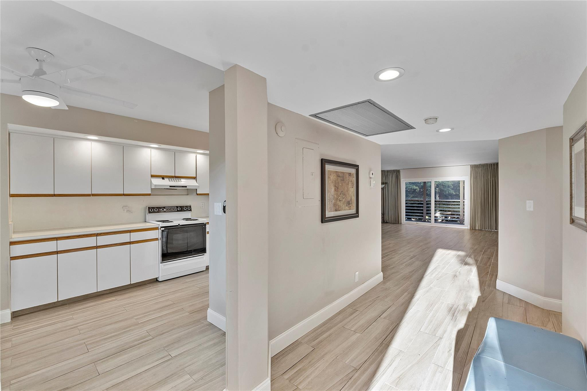 1601 Abaco Drive J3