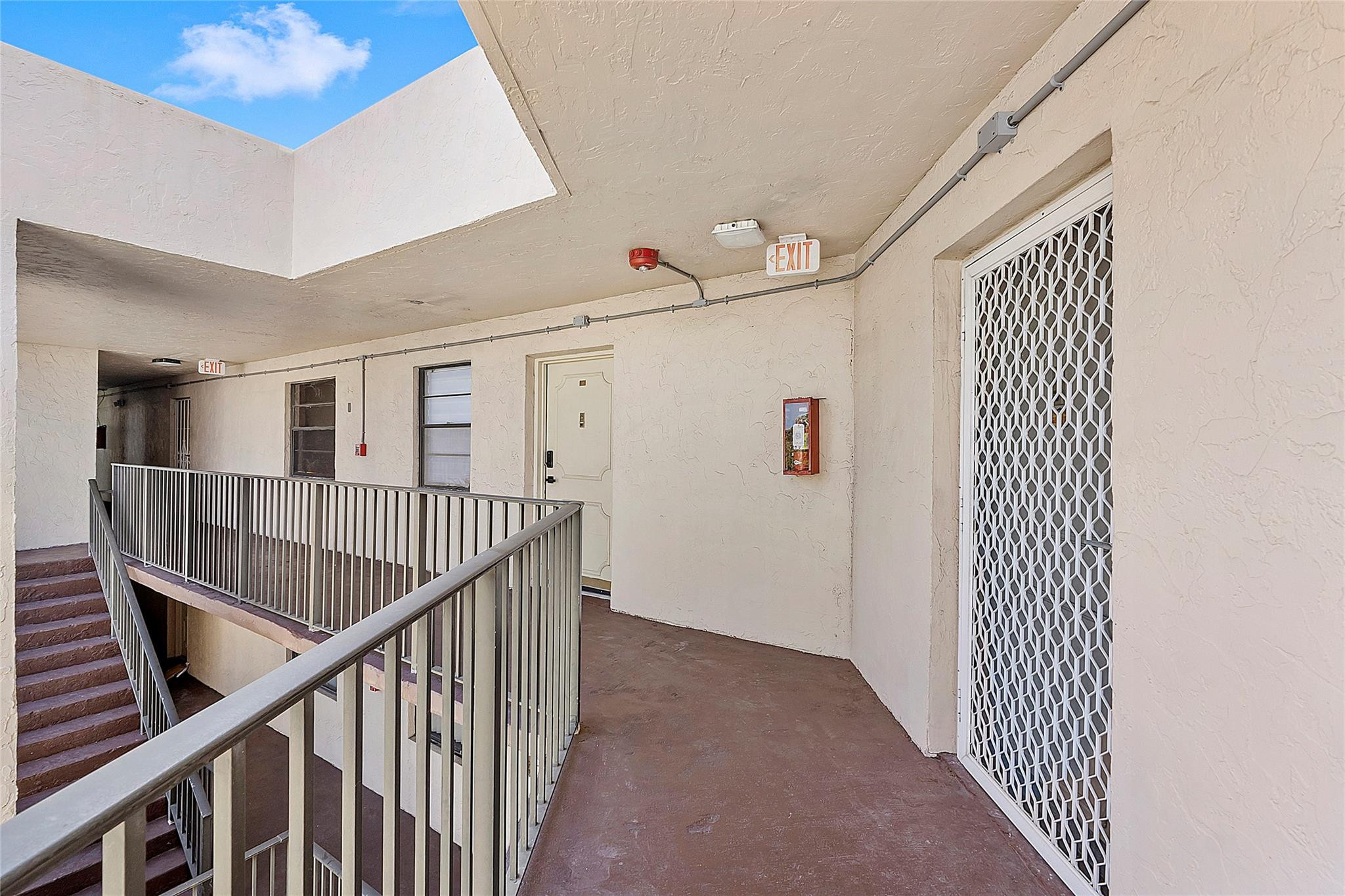 6451 N University Drive 310