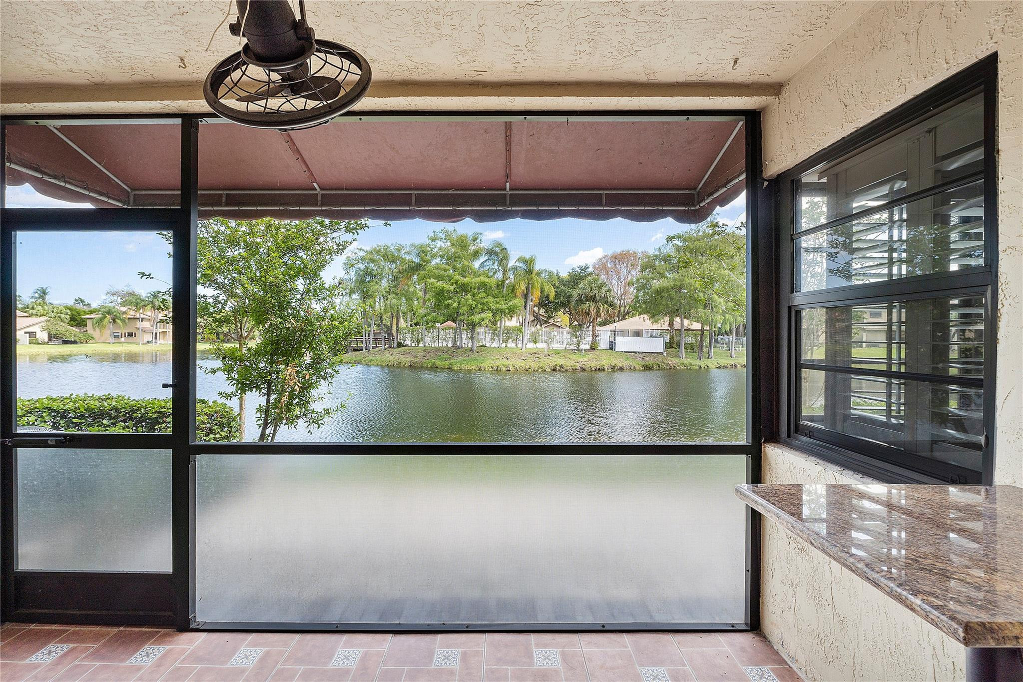 9128 Vineyard Lake Drive