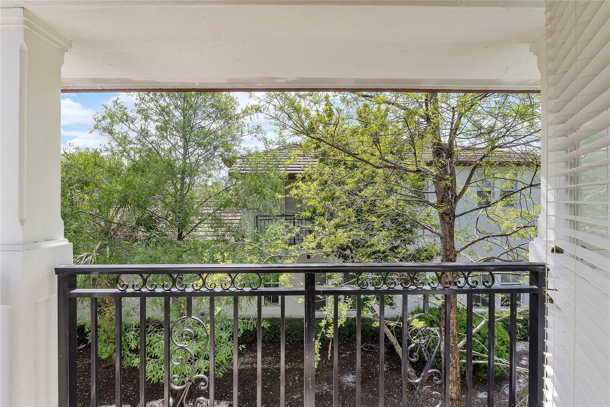 4724 N Acadian Trail