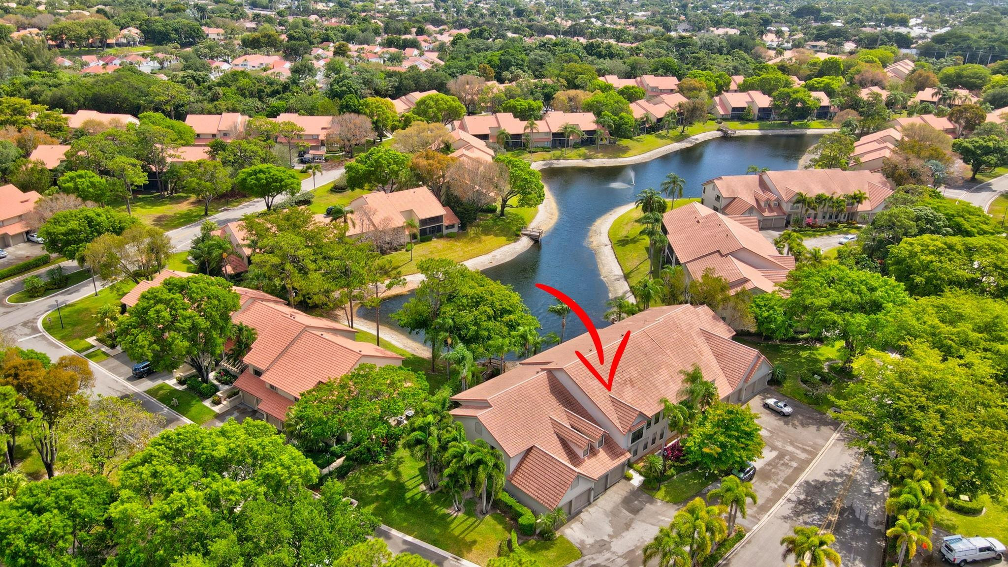 5801 Coach House Circle Unit E