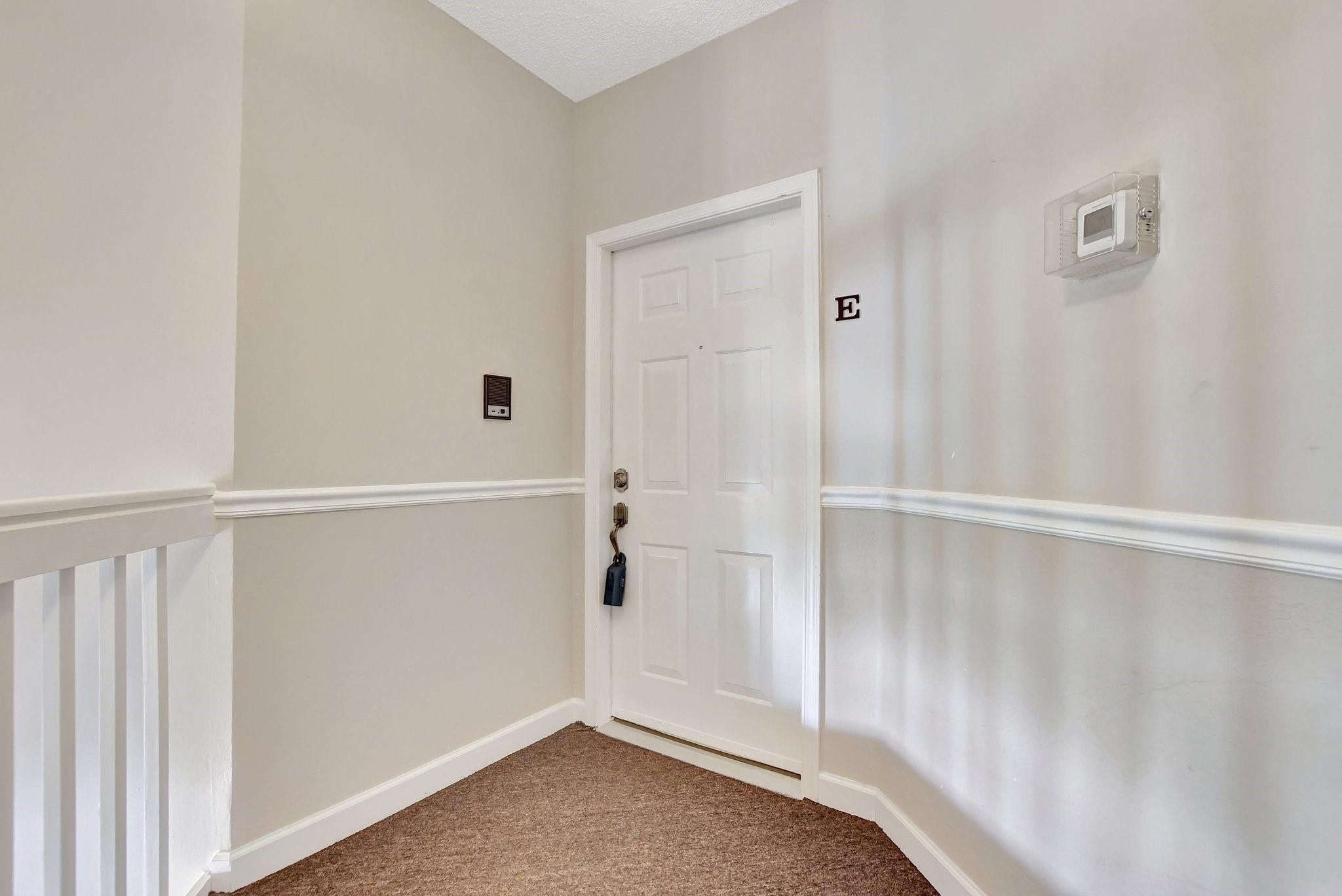 5801 Coach House Circle Unit E