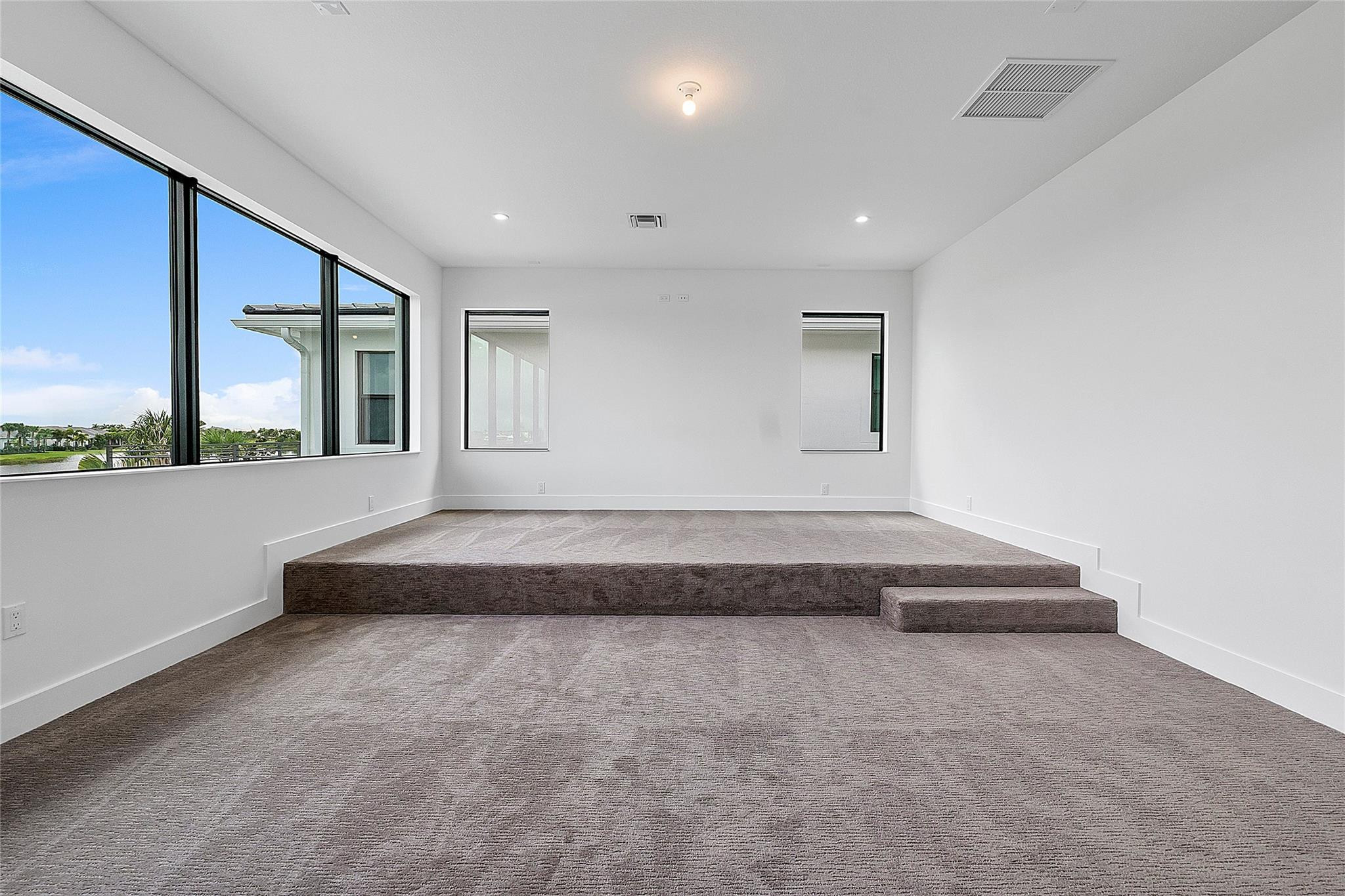 12541 Solana Bay Circle
