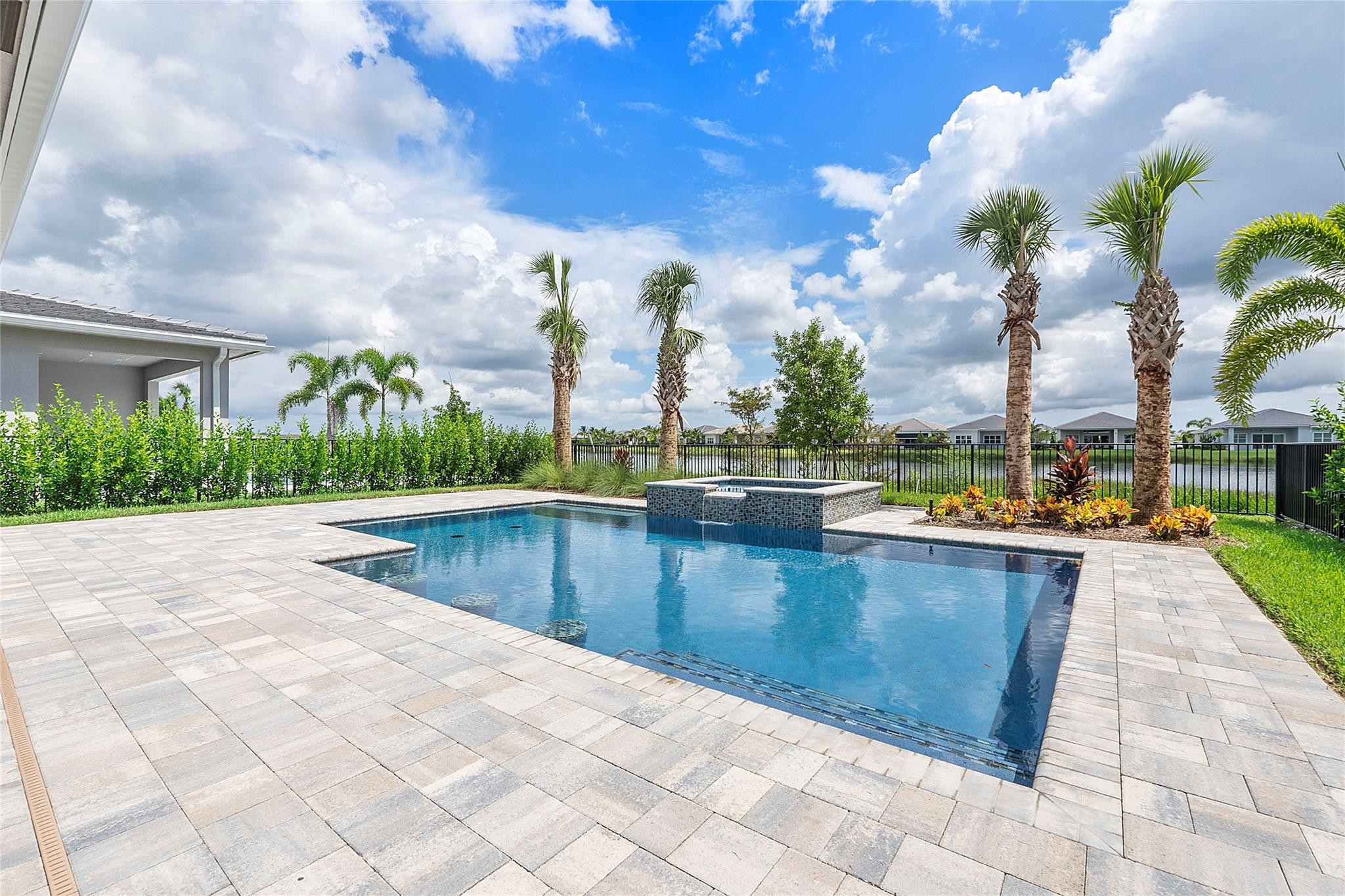 12541 Solana Bay Circle