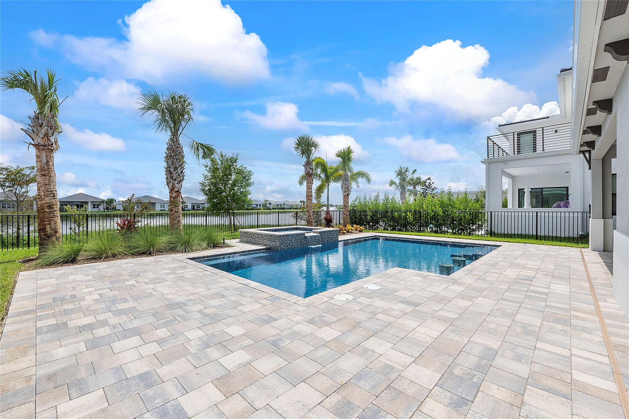 12541 Solana Bay Circle